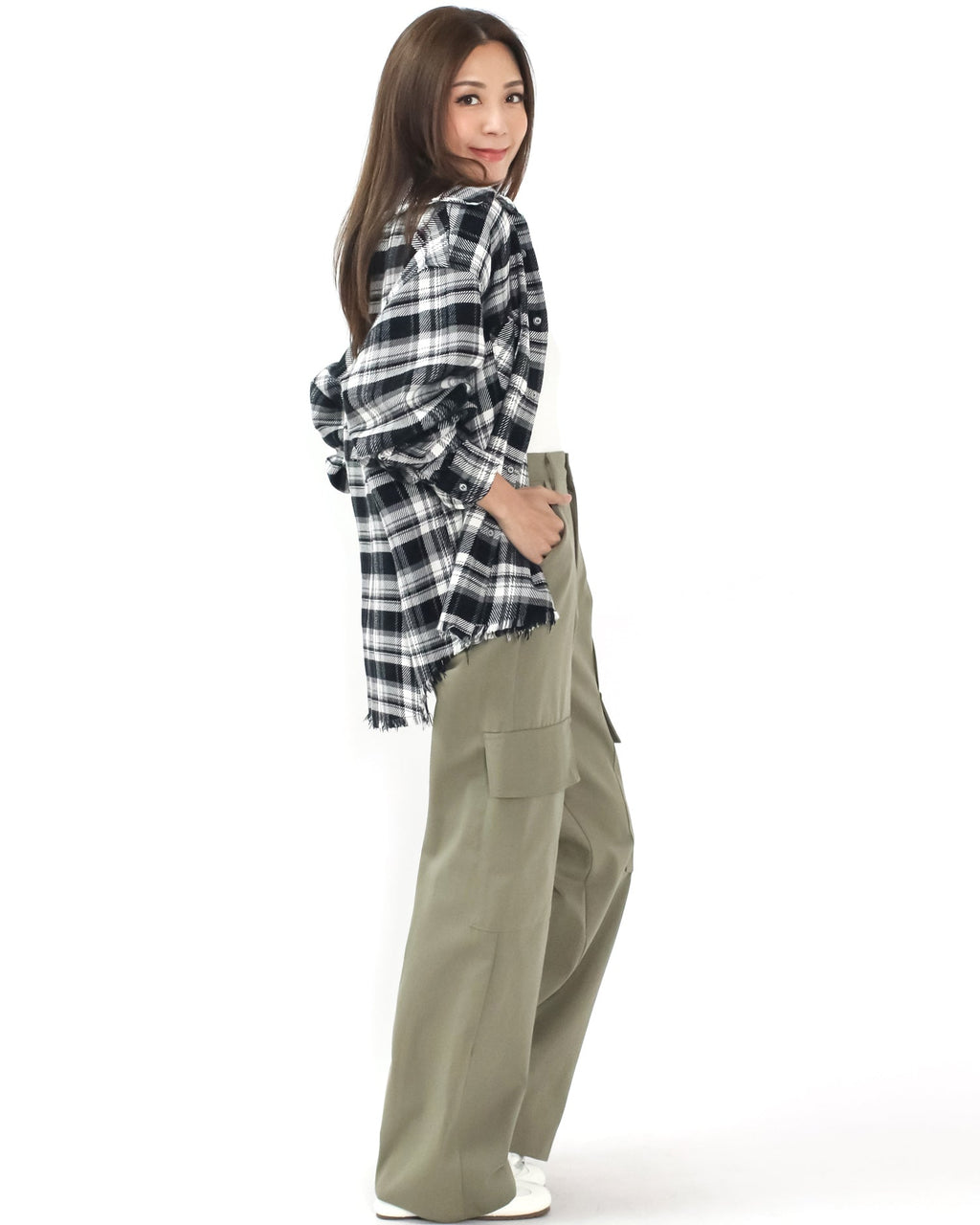 black & ivory checkers tassels hem shirt *pre-order*