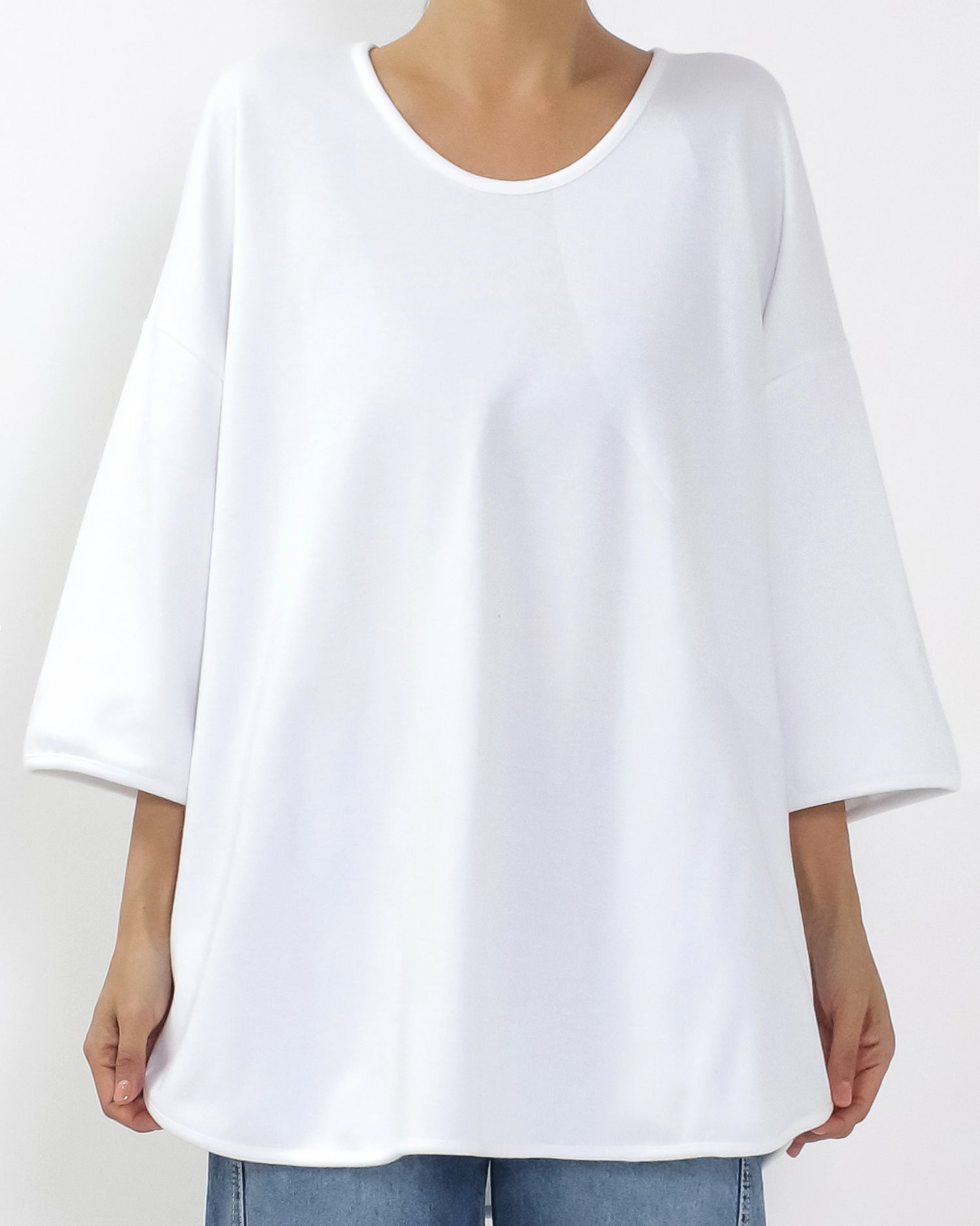 ivory U hem tee *pre-order*