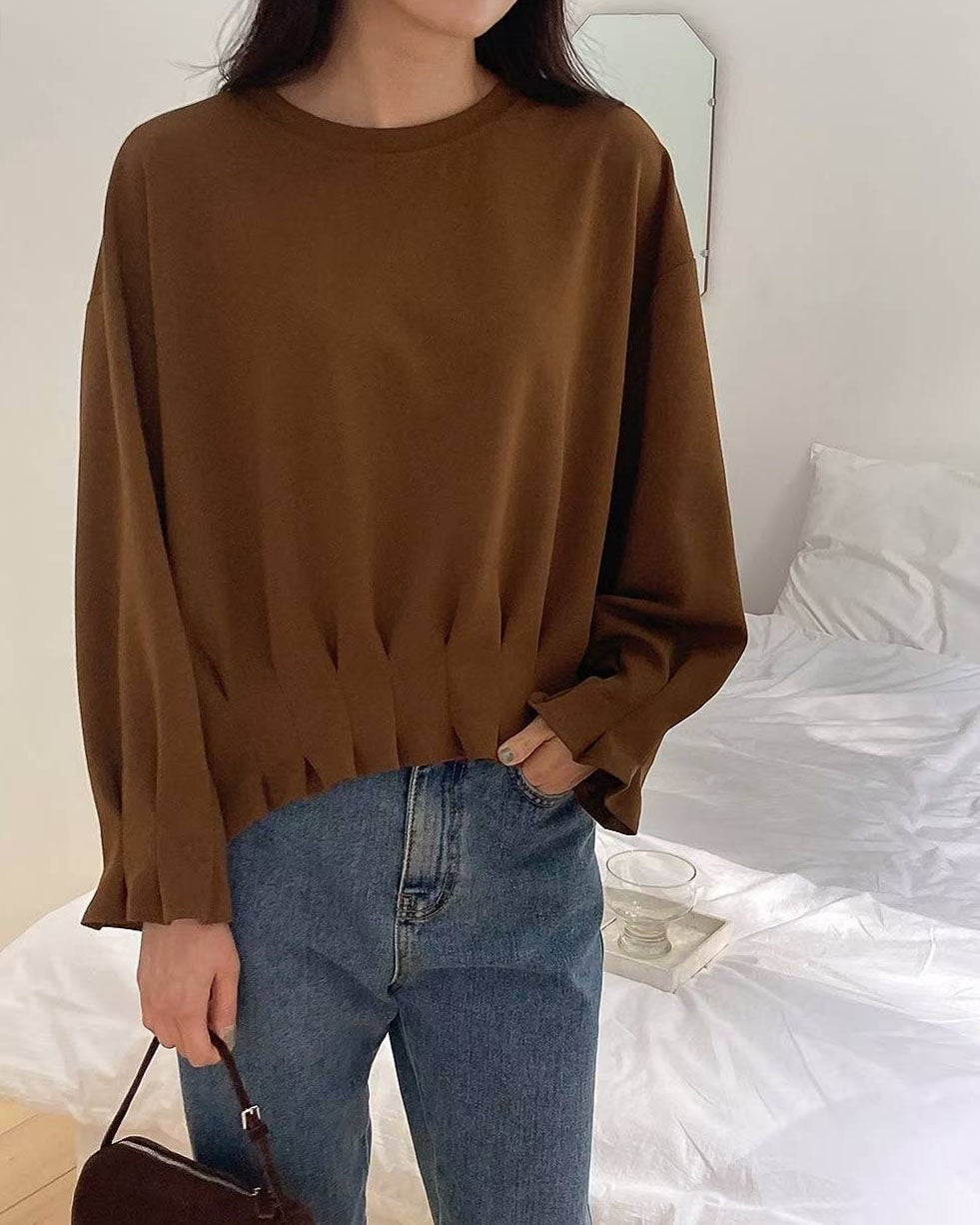 brown pleats hem sweat top *pre-prder*
