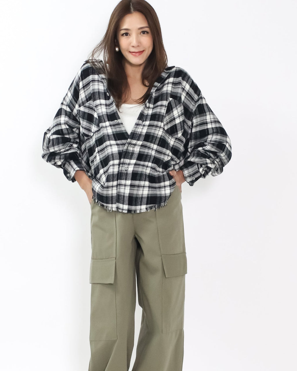 black & ivory checkers tassels hem shirt *pre-order*