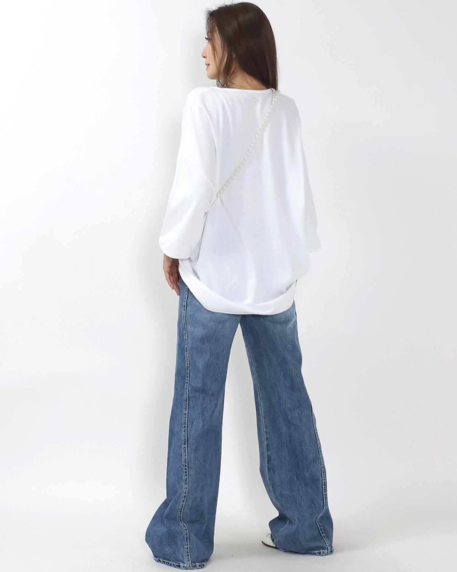 ivory U hem tee *pre-order*