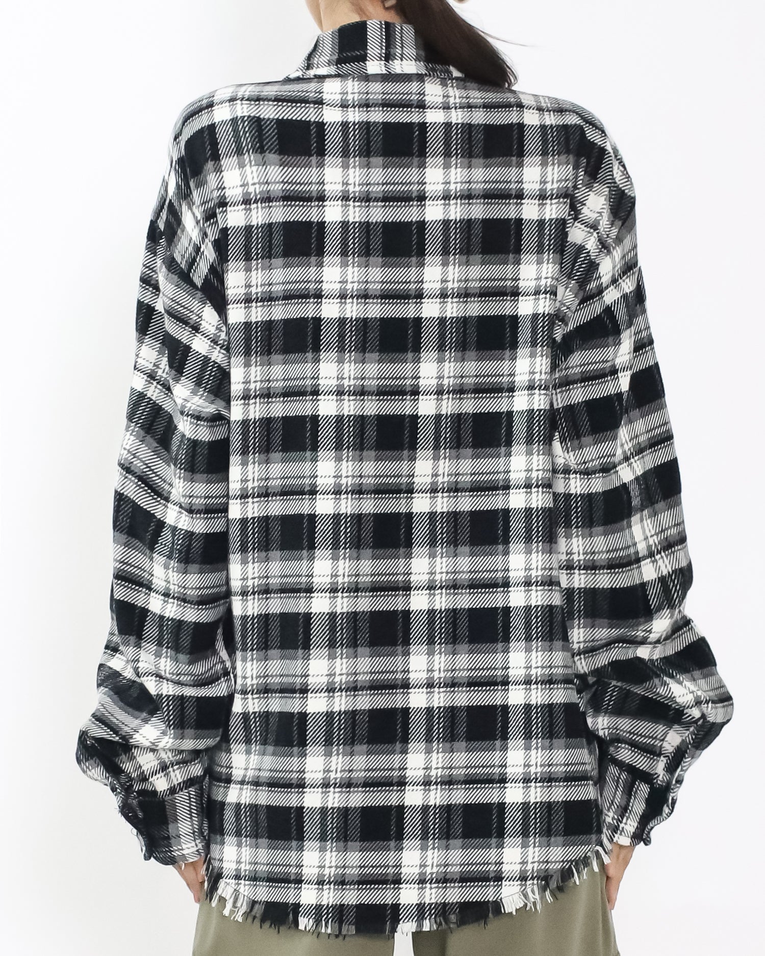 black & ivory checkers tassels hem shirt *pre-order*