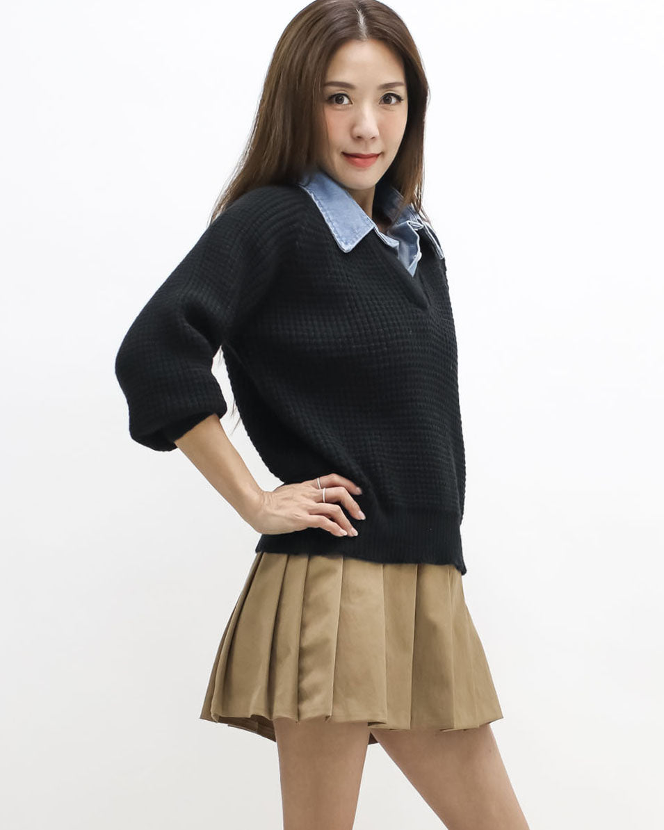 black w/ denim collar knitted top