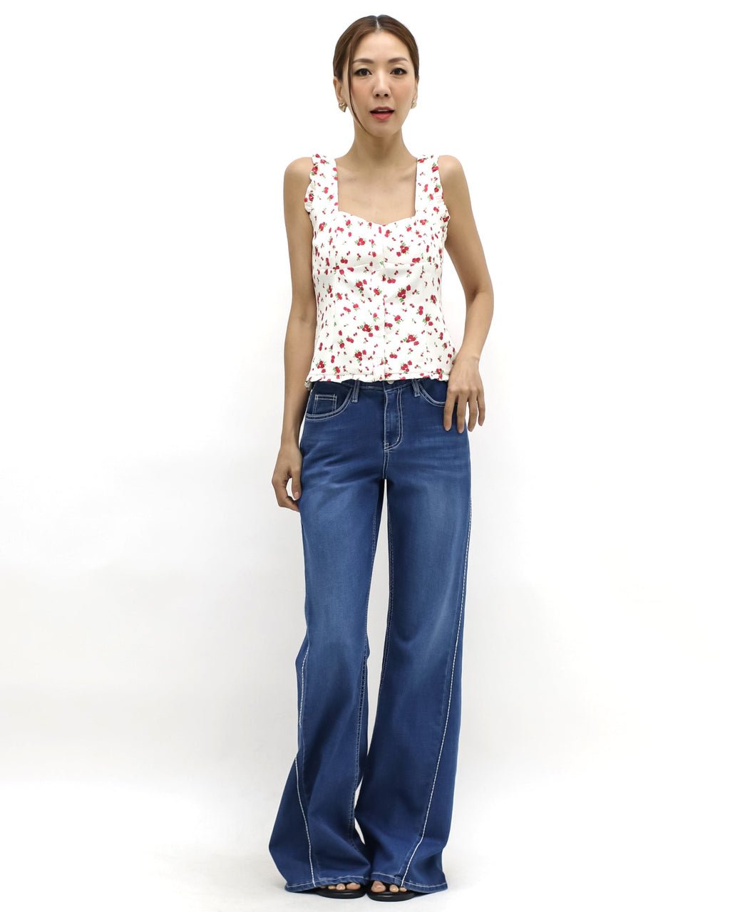 beige w/ red floral printed ruffles hem vest *pre-order*