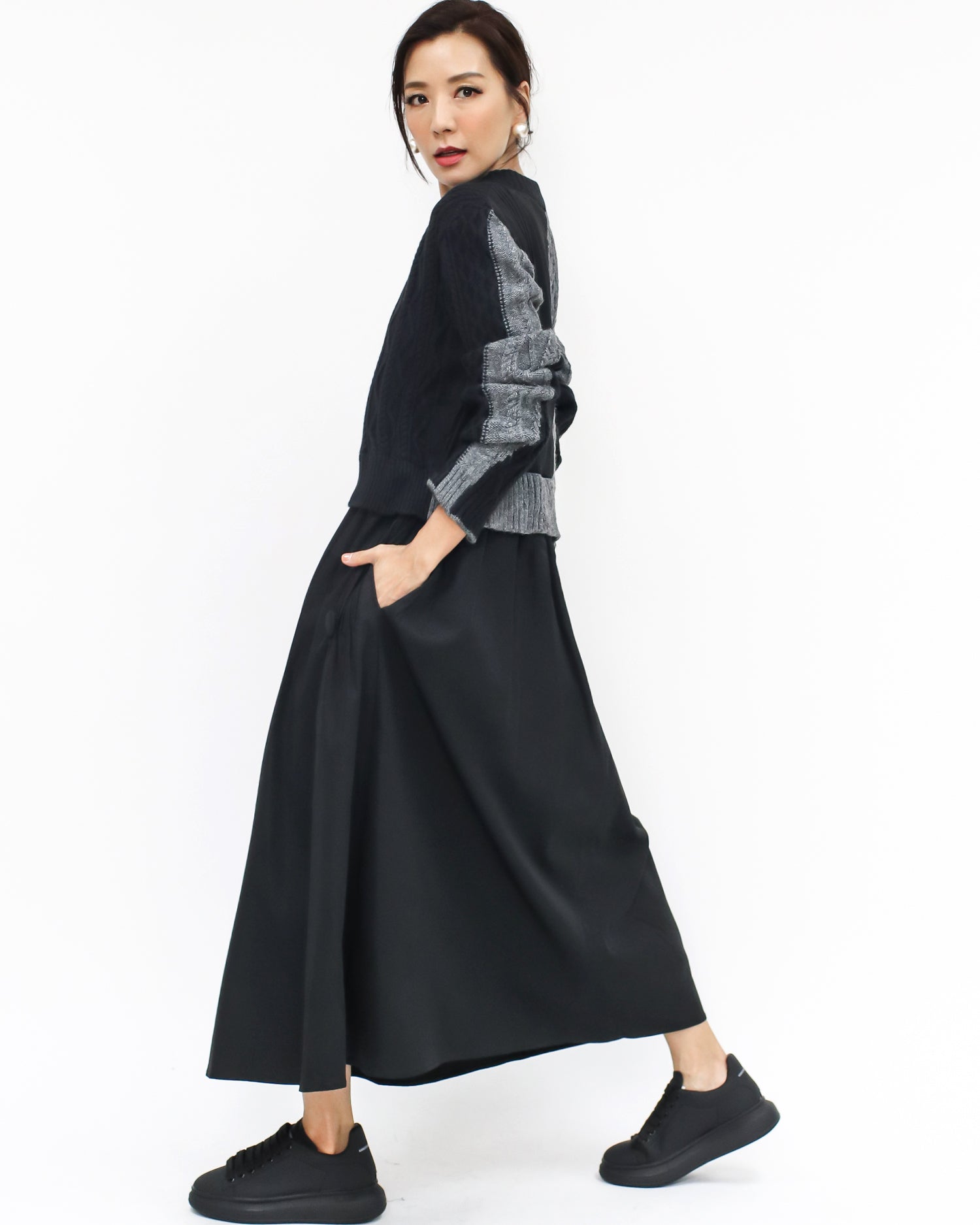 black & grey knitted w/ shirt flare dress *pre-order*