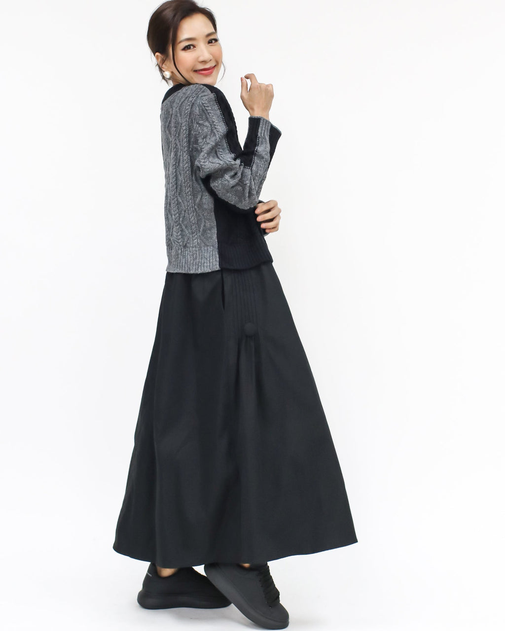 black & grey knitted w/ shirt flare dress *pre-order*