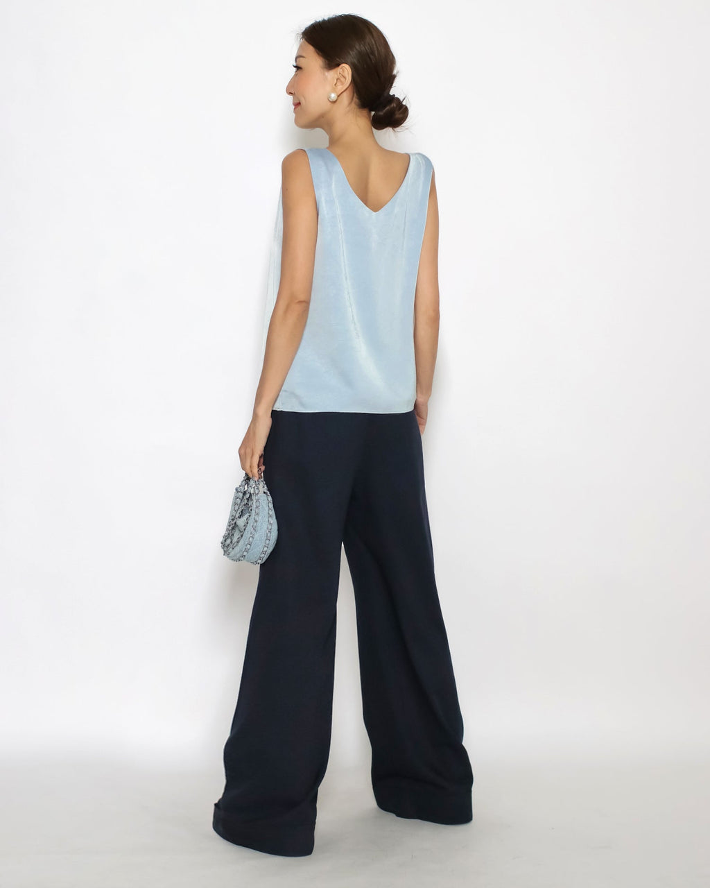 light blue slinky texture vest *pre-order*