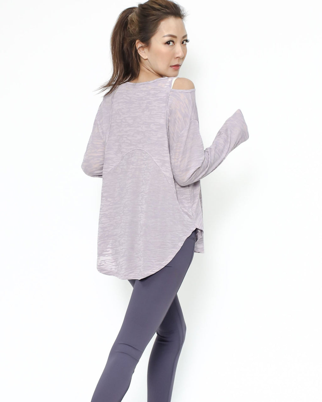 lilac cutout back sports top *pre-order*