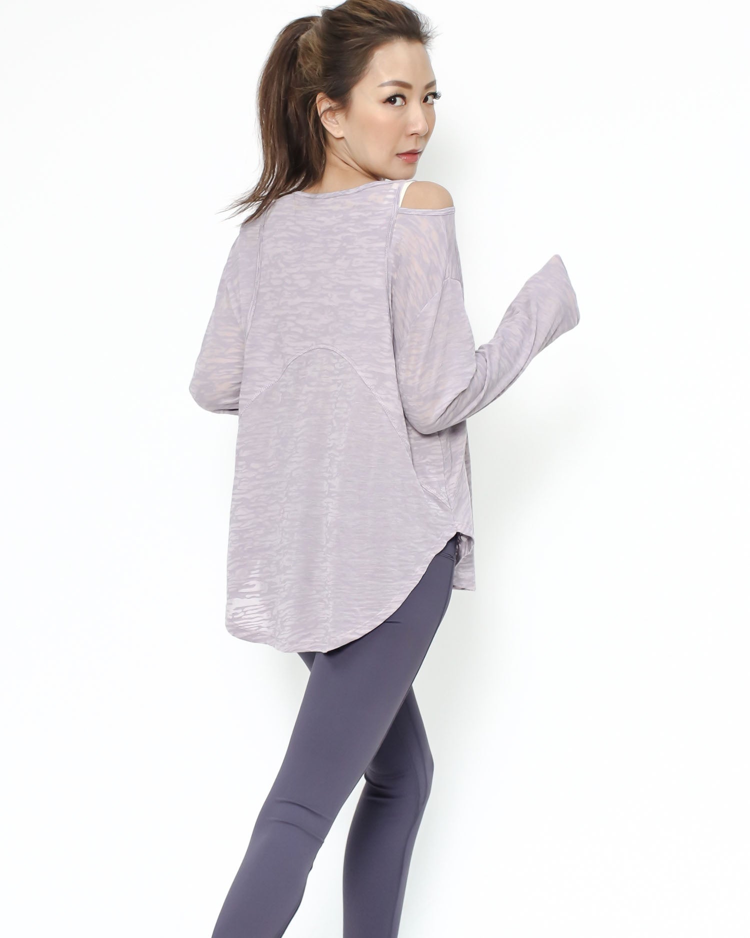 lilac cutout back sports top *pre-order*