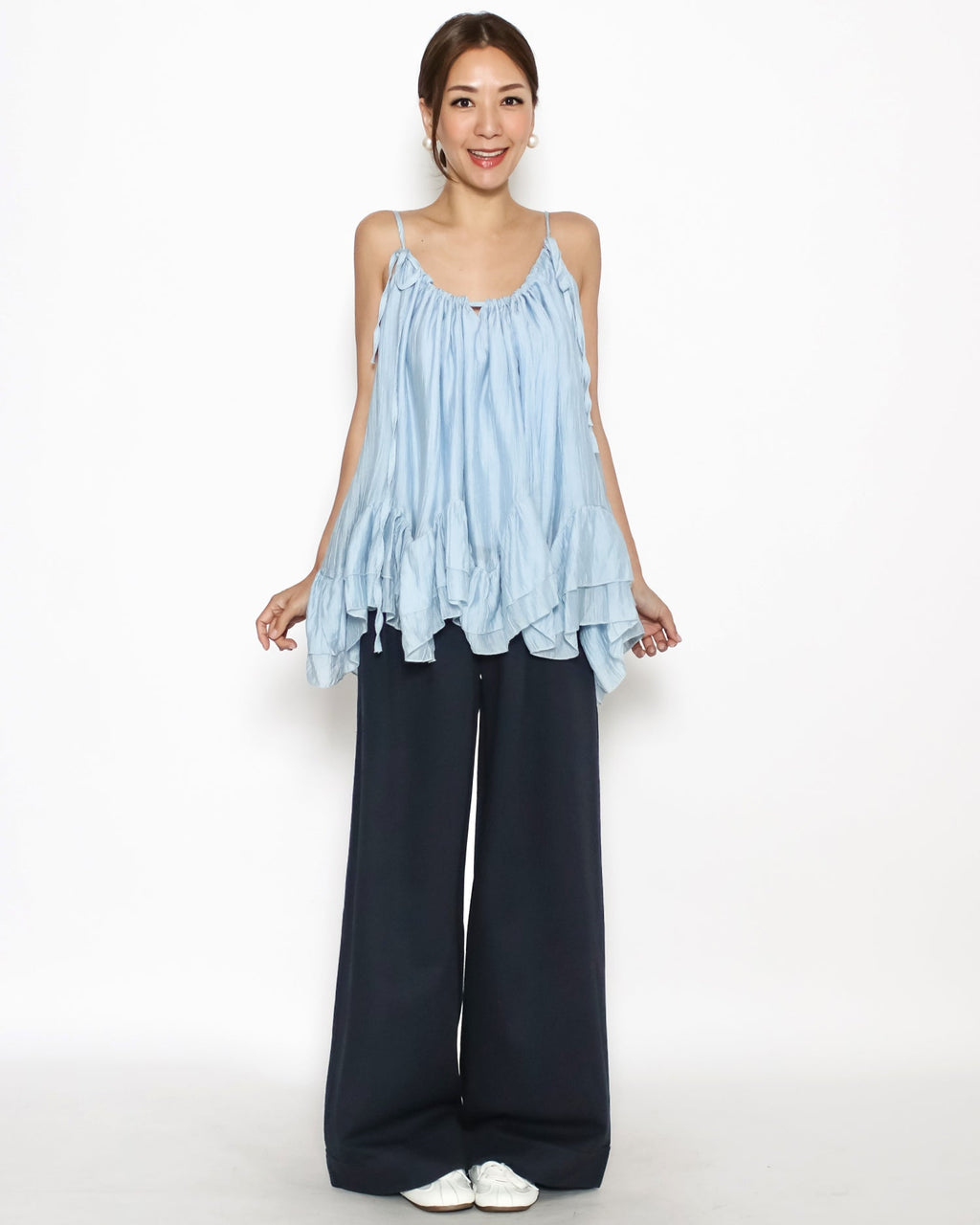 blue ruffles hem texture slinky vest *pre-order*