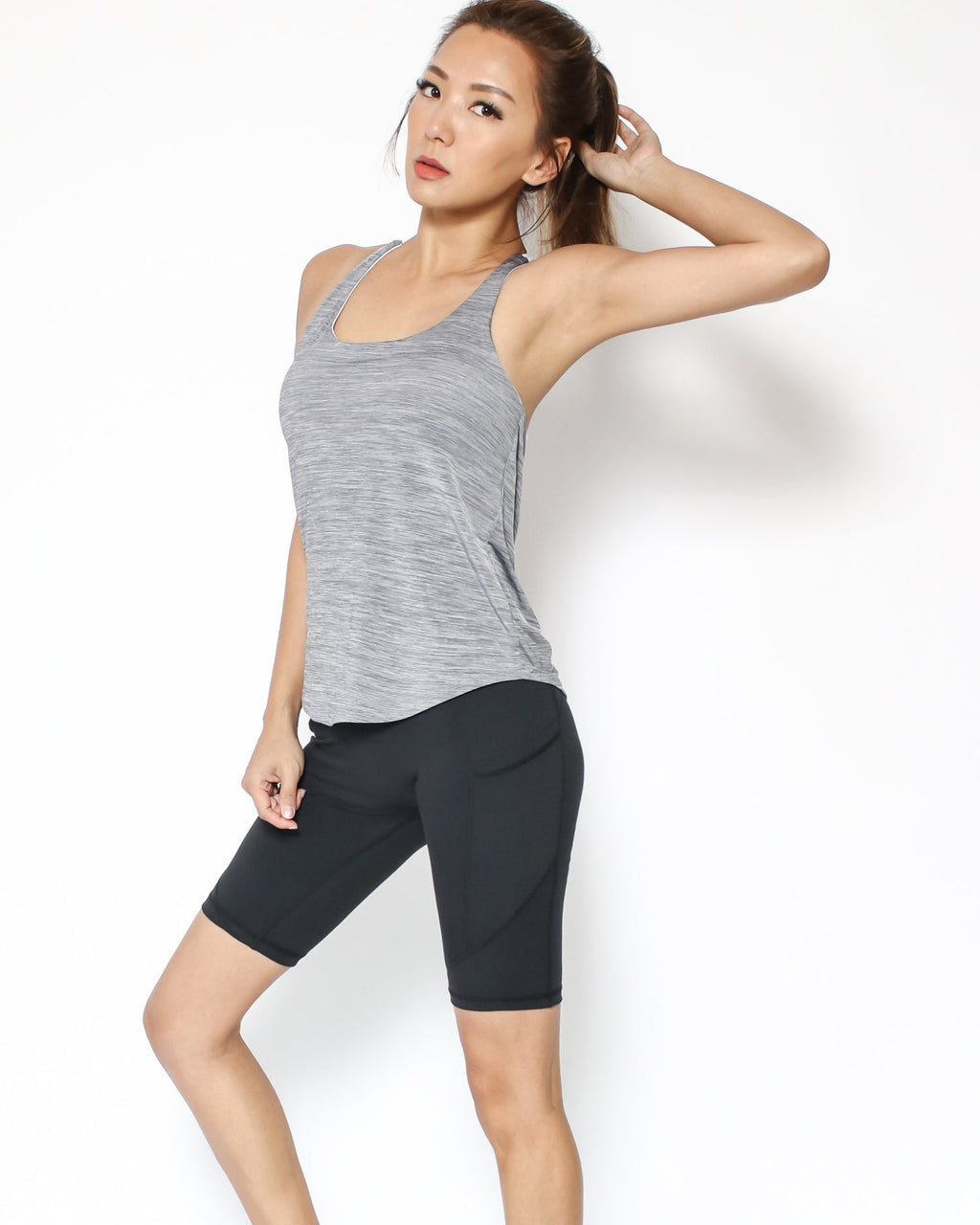 black 1/4 length sports legging *pre-order*