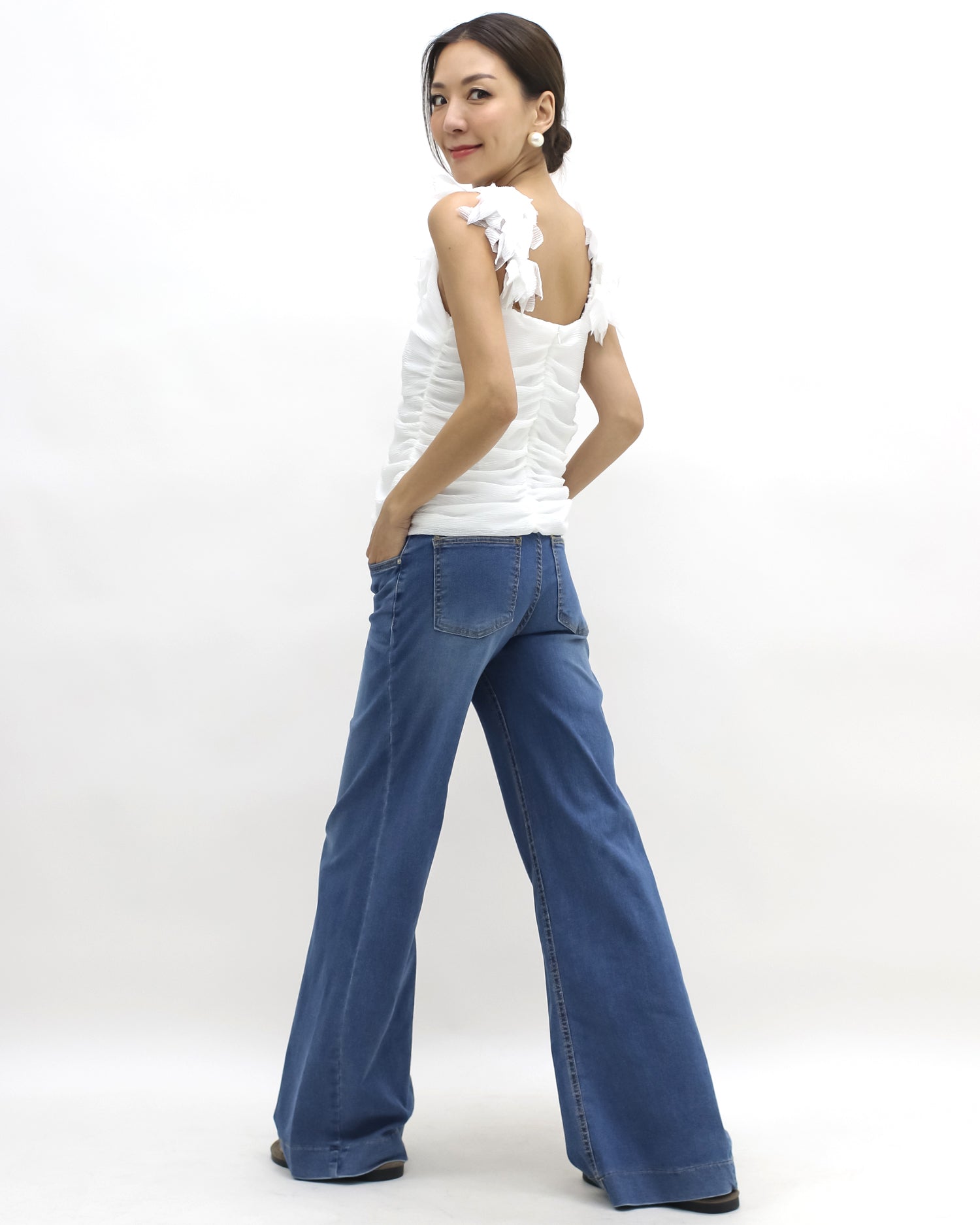 ivory flowers texture vest