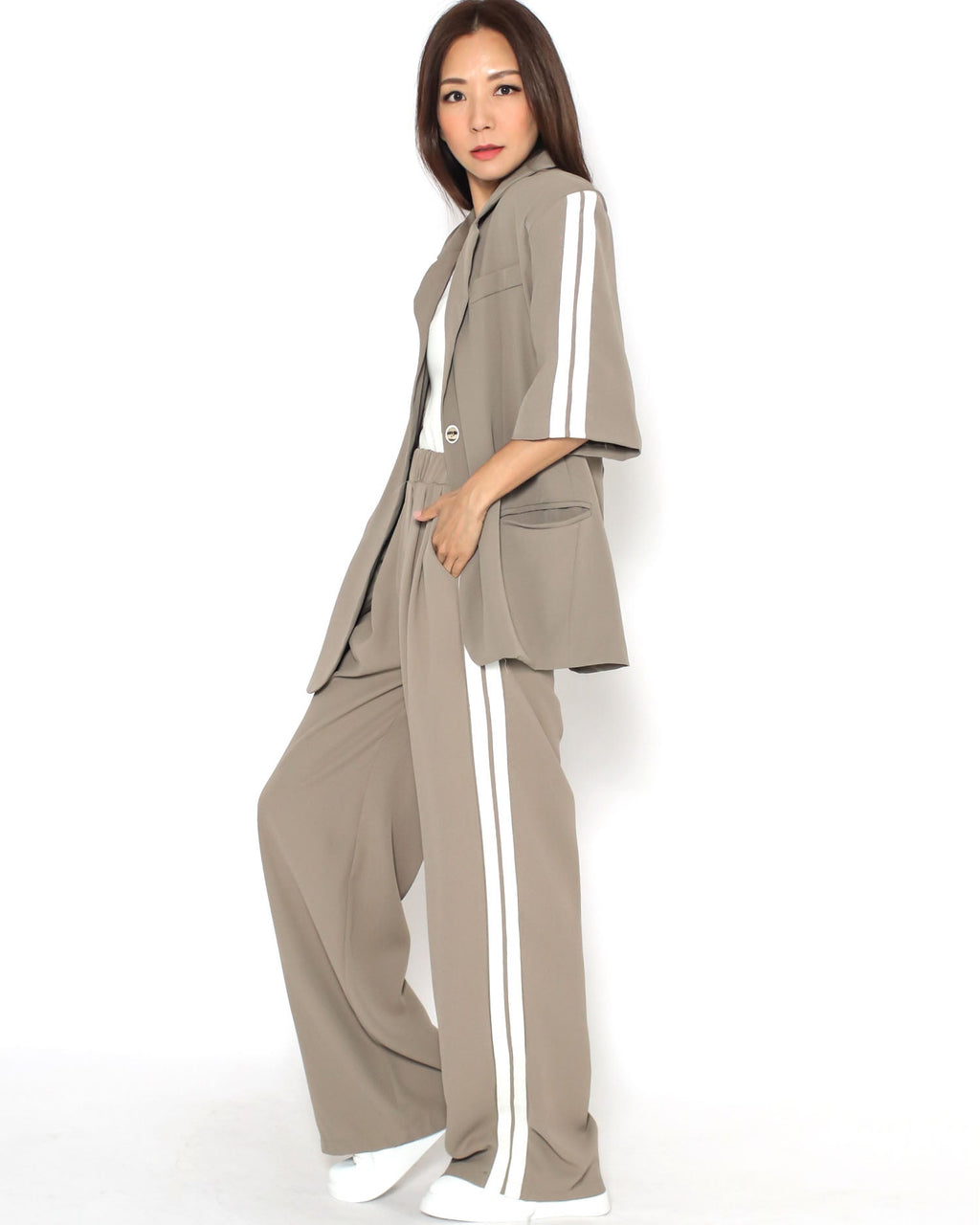 beige & ivory stripes chiffon jacket & straight pants set *pre-order*