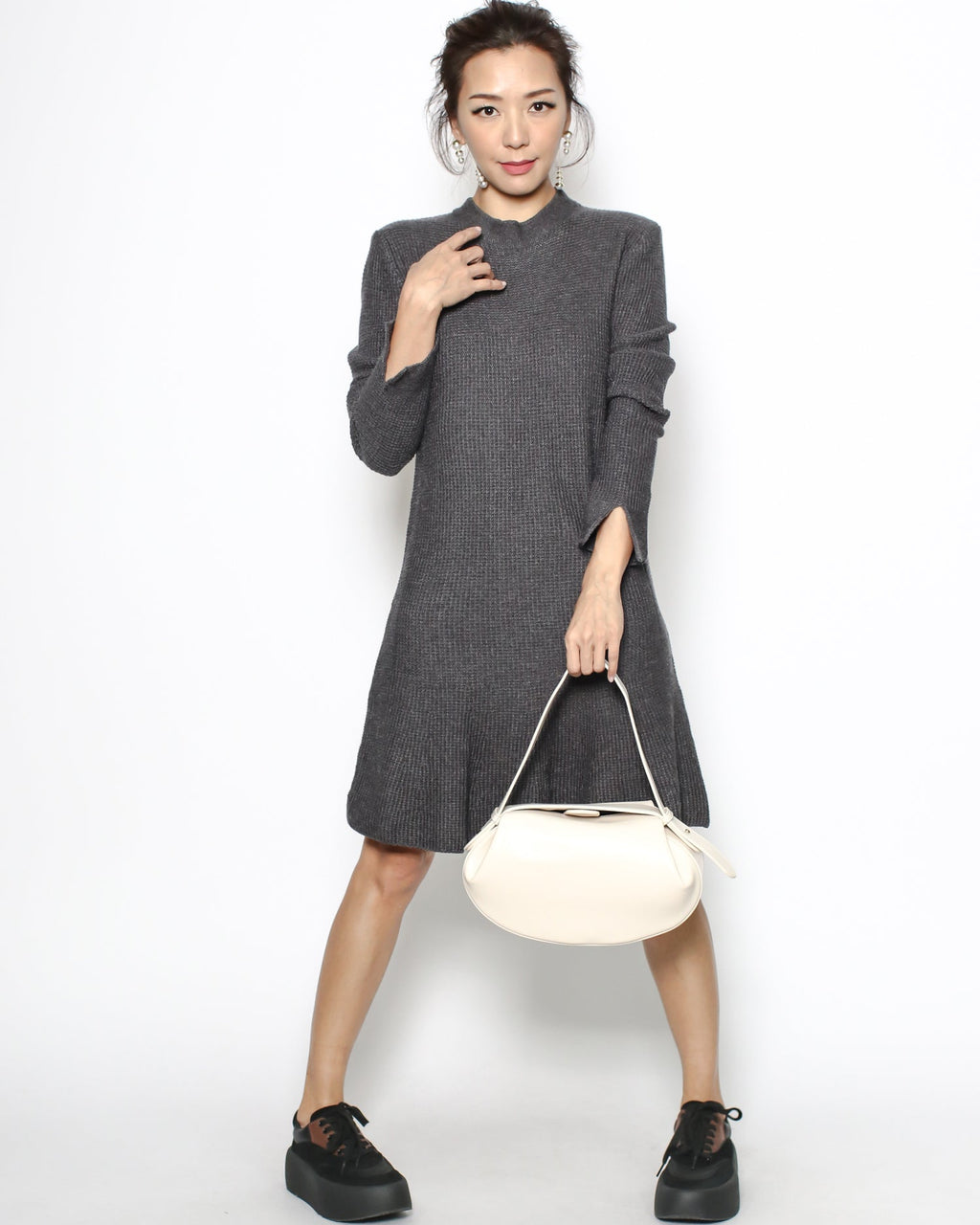 ivory PU leather handle bag *pre-order*