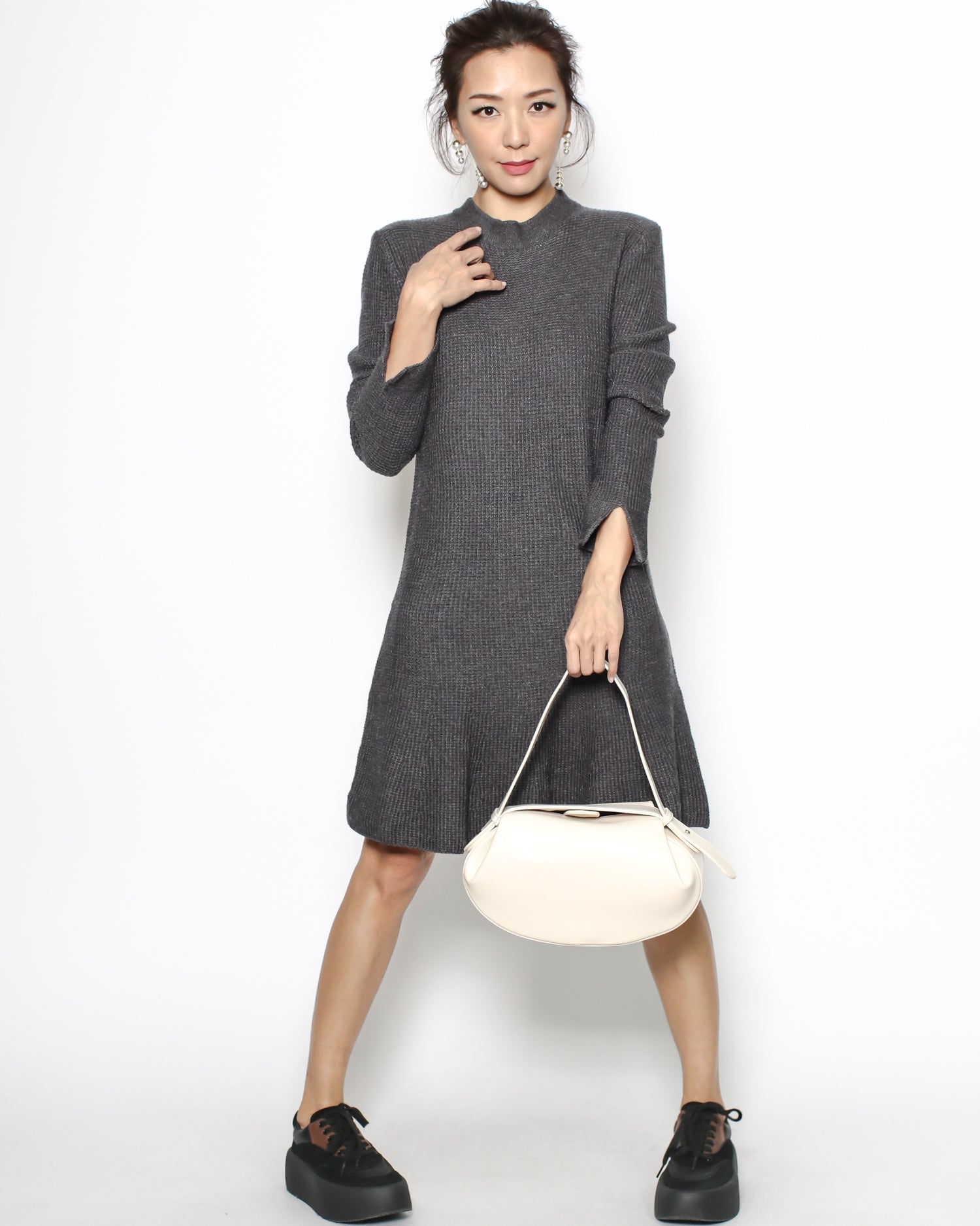 ivory PU leather handle bag *pre-order*