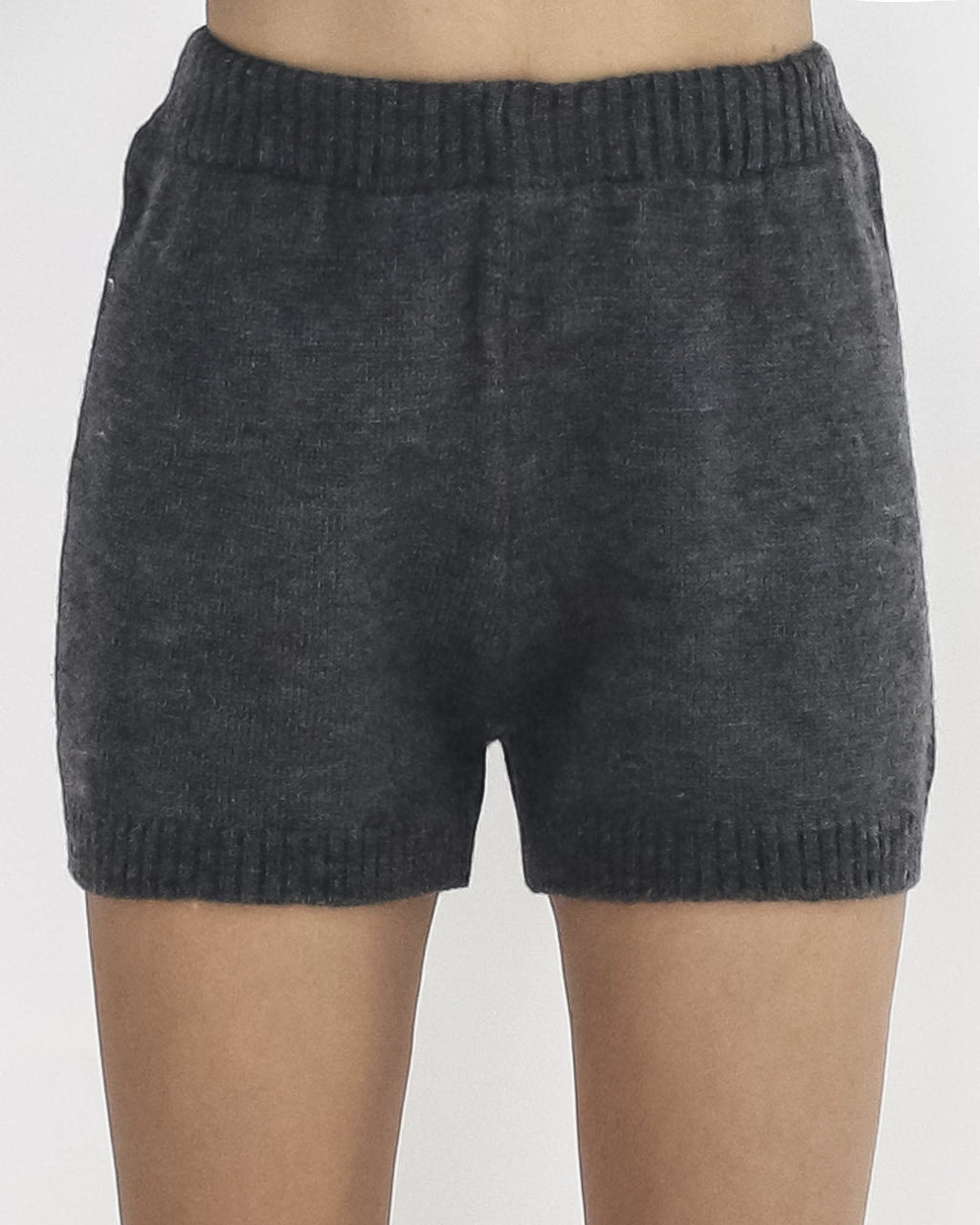 grey collar V neck & shorts knitted set *pre-order*