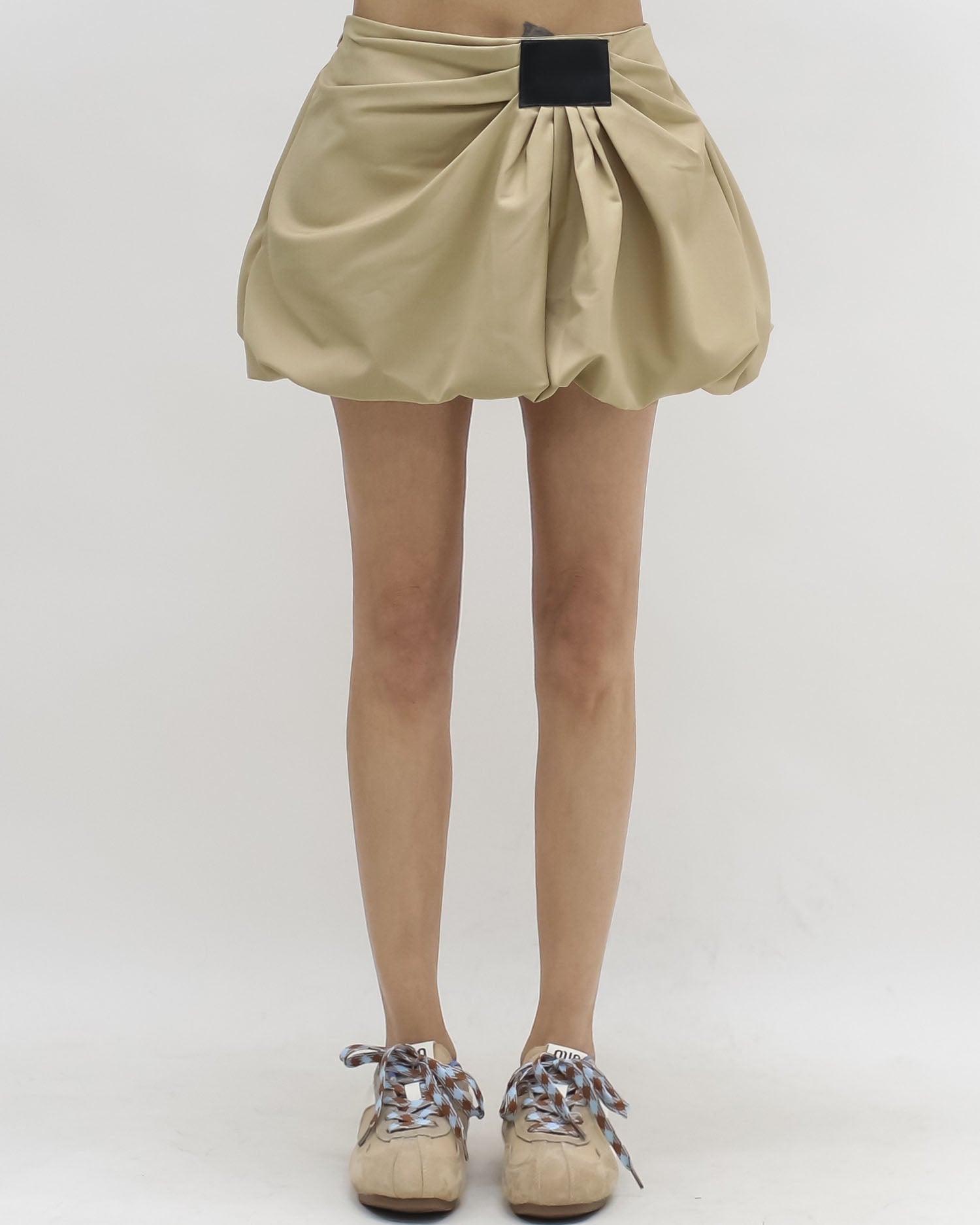 beige puff mini skort *pre-order*