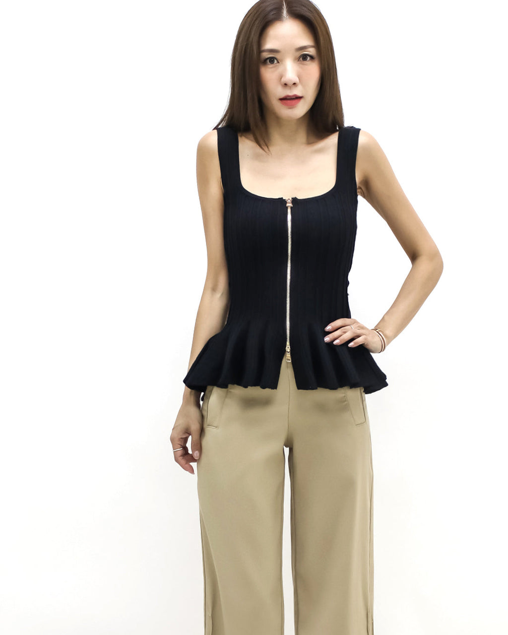 black flare zipper front knitted vest