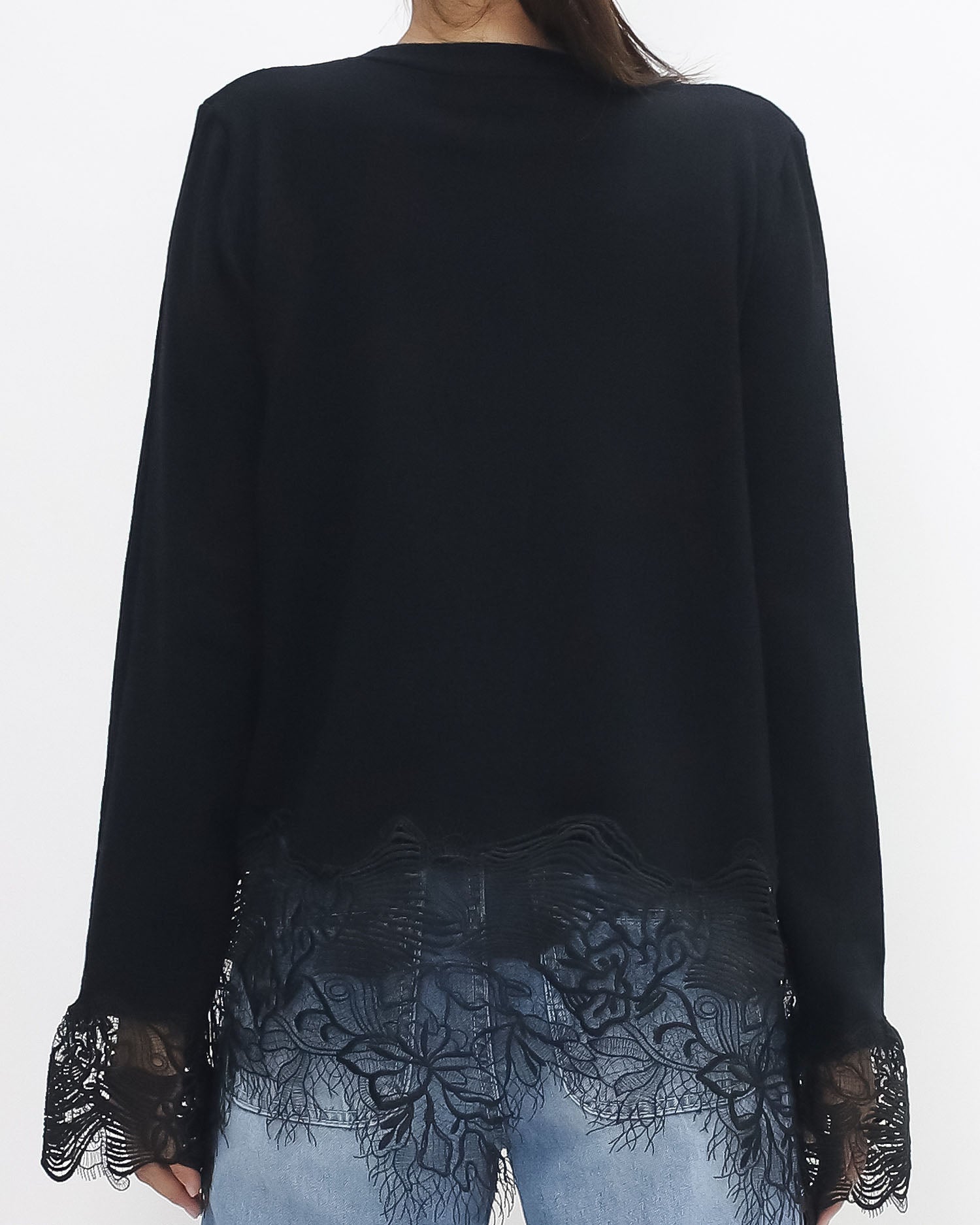 black w/ lace hem & cuffs knitted cardigan *pre-order*