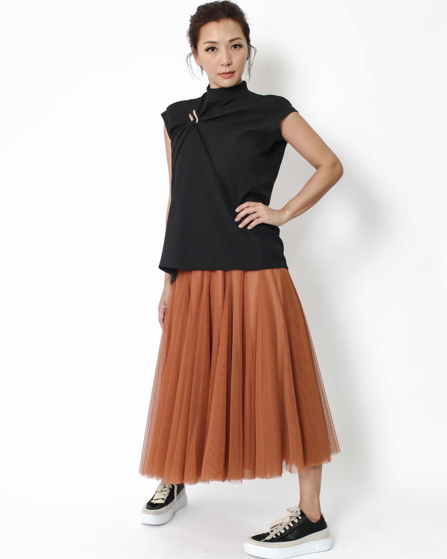 caramel mesh midi skirt *pre-order*