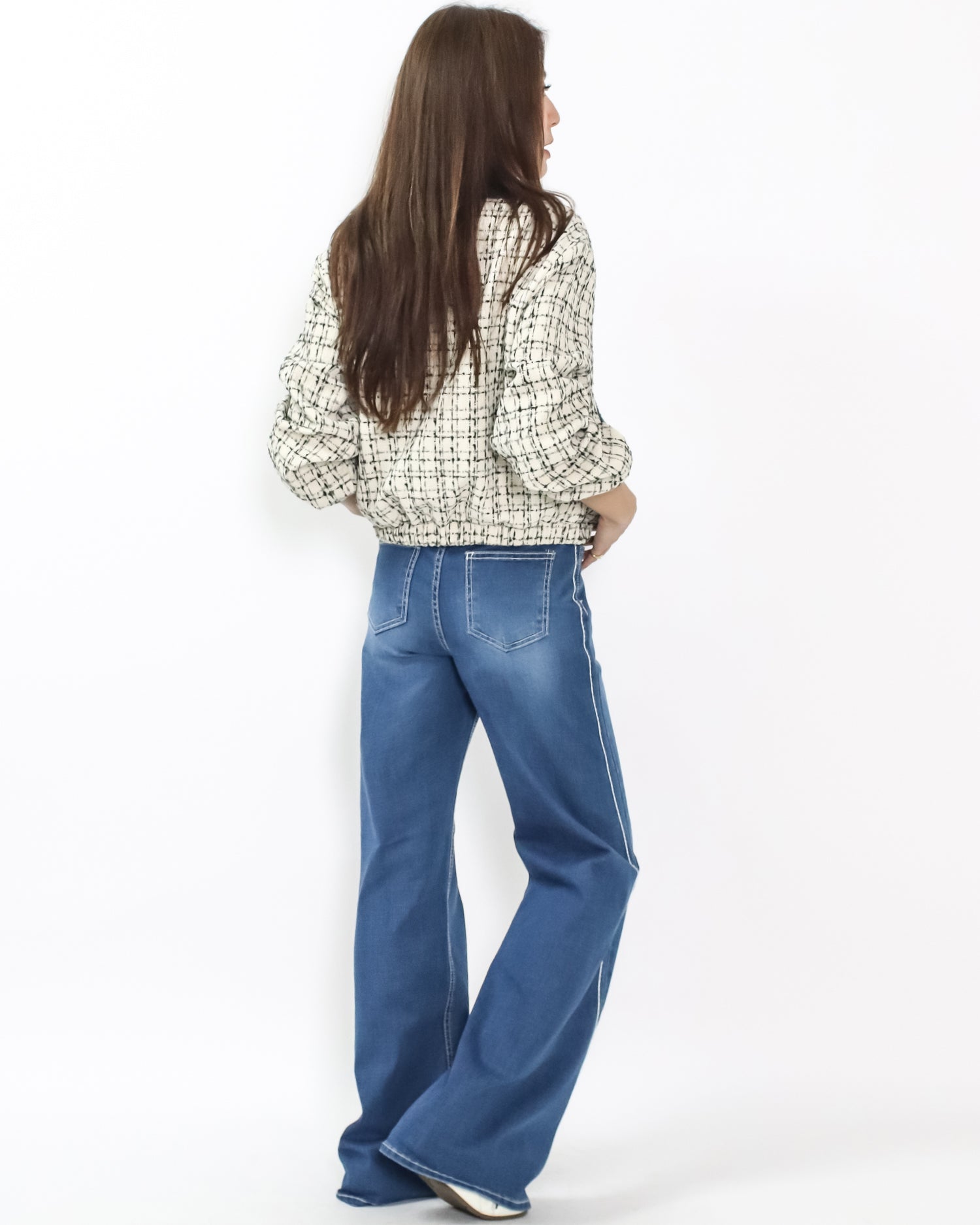 Mid blue w/ ivory line straight leg jeans