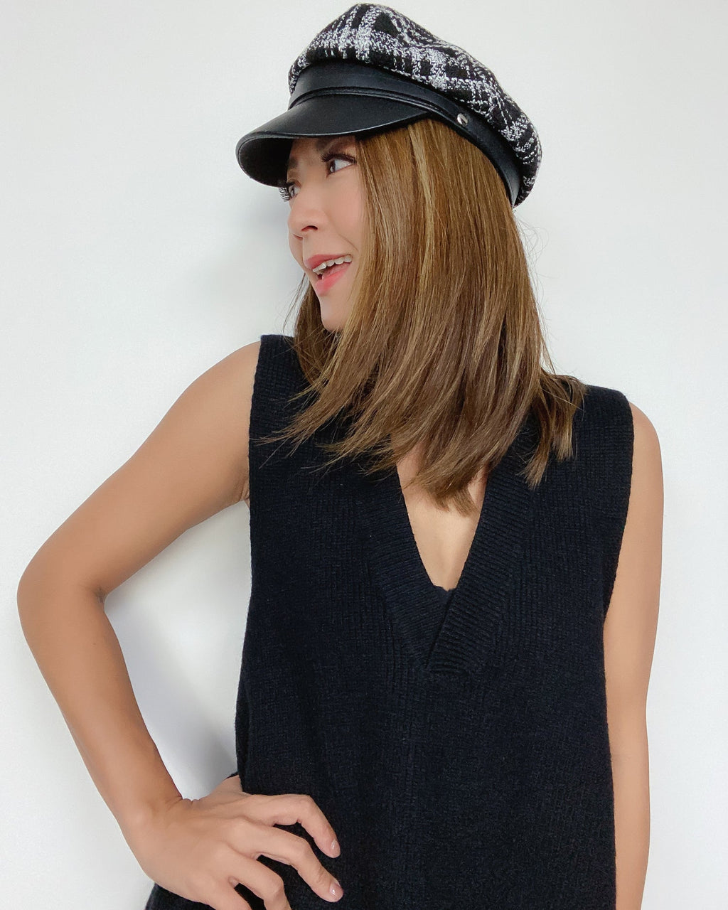 black tweed checkers boy cap hat *pre-order*