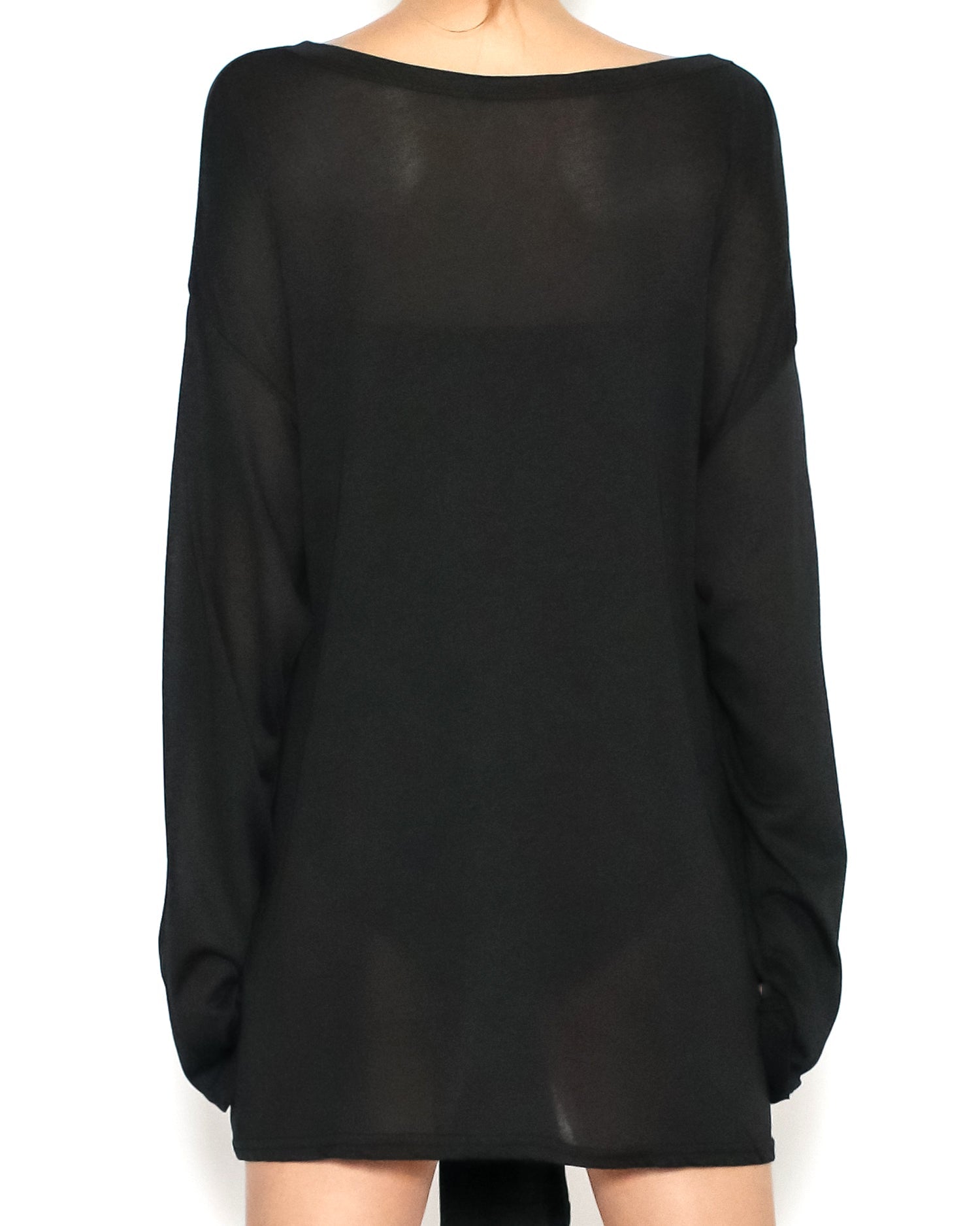 black knotted front cover up top