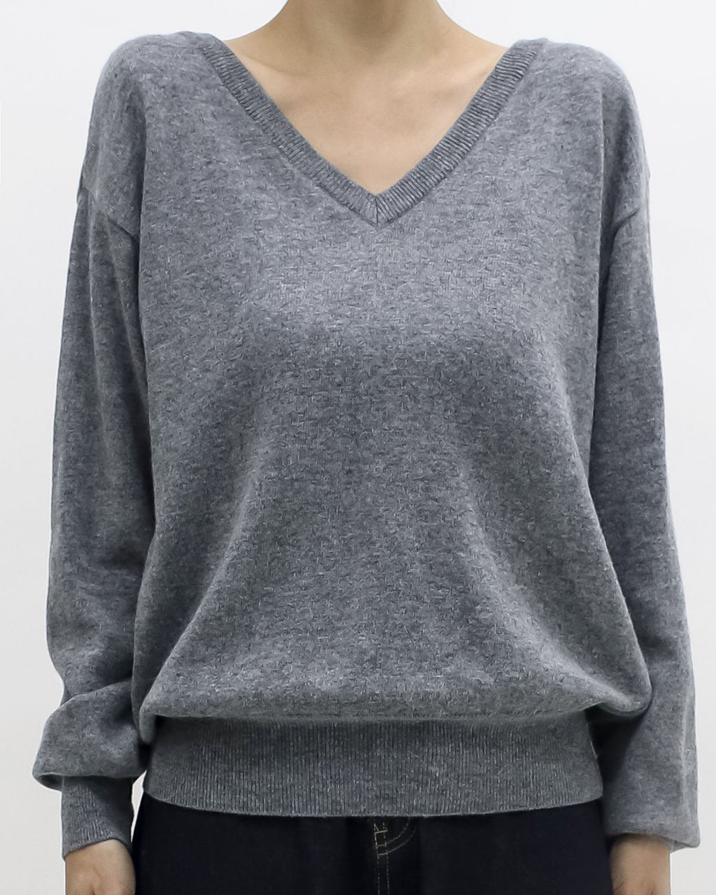 grey V neck front & back knitted top *pre-order*