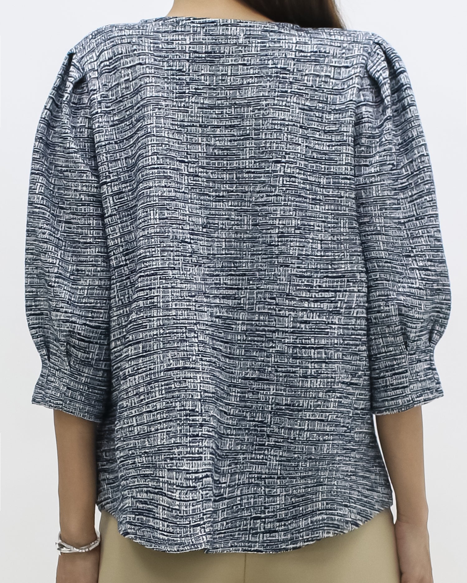 navy tweed puff sleeves top *pre-order*