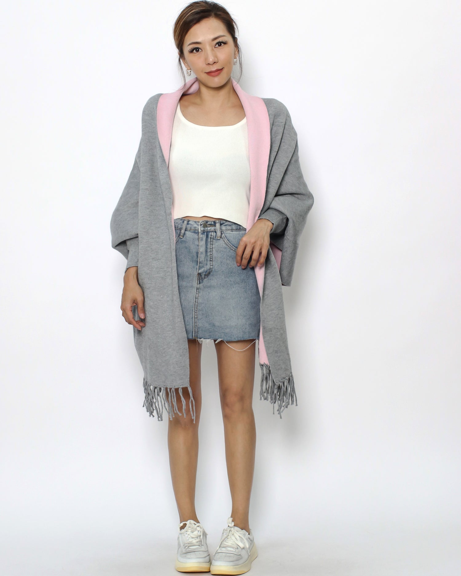 grey & pink tassels poncho *pre-order*