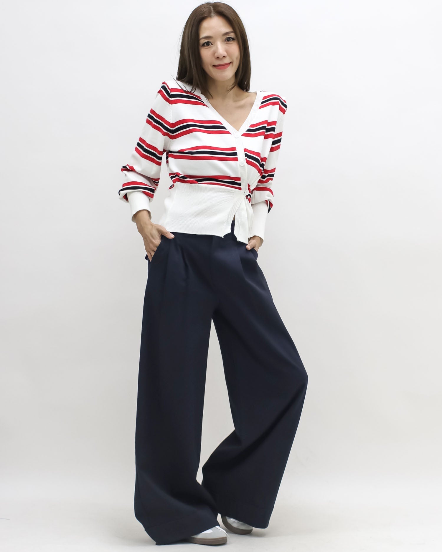 ivory w/ red & black stripes shoulder pads knitted cardigan