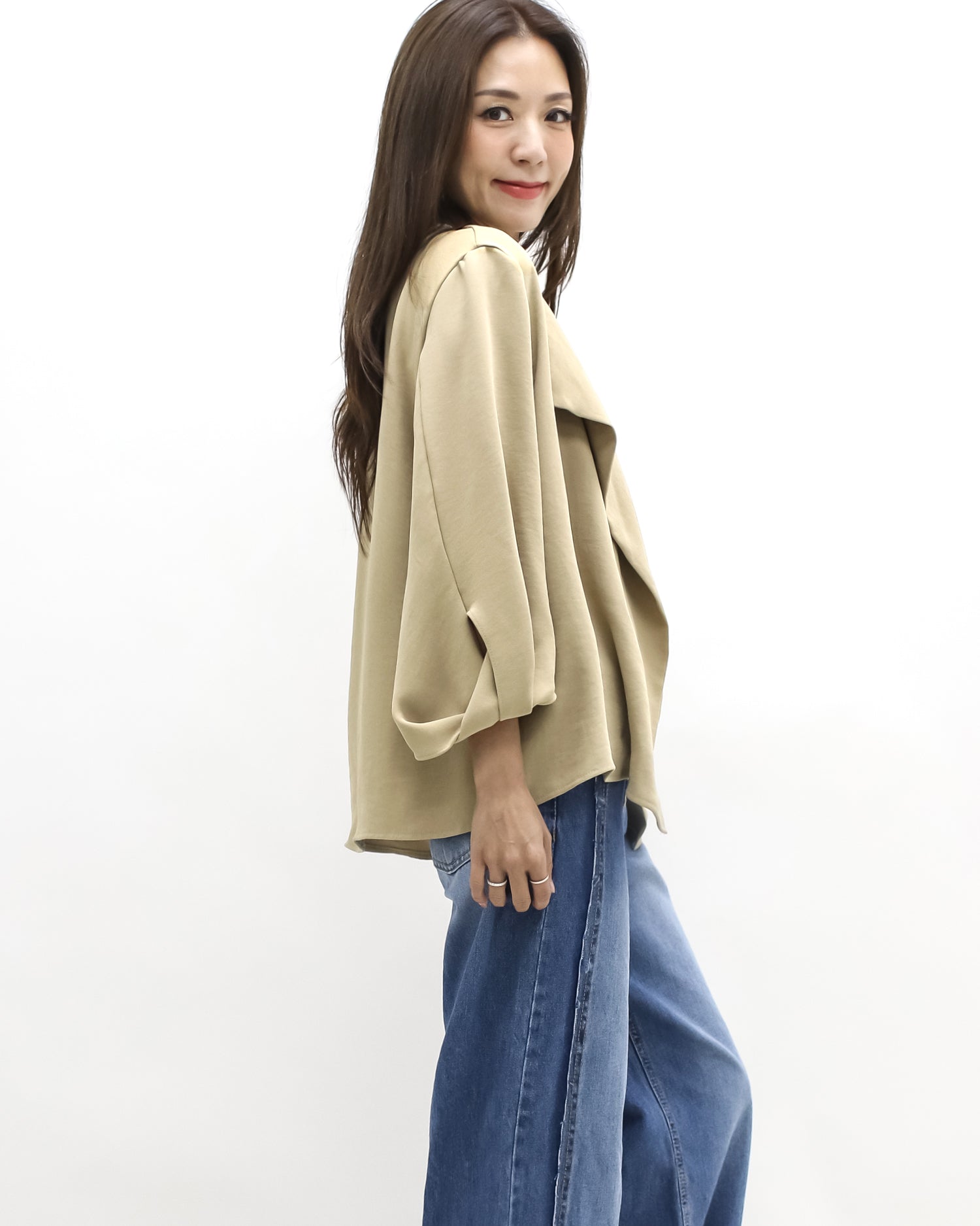 beige slinky throw on jacket