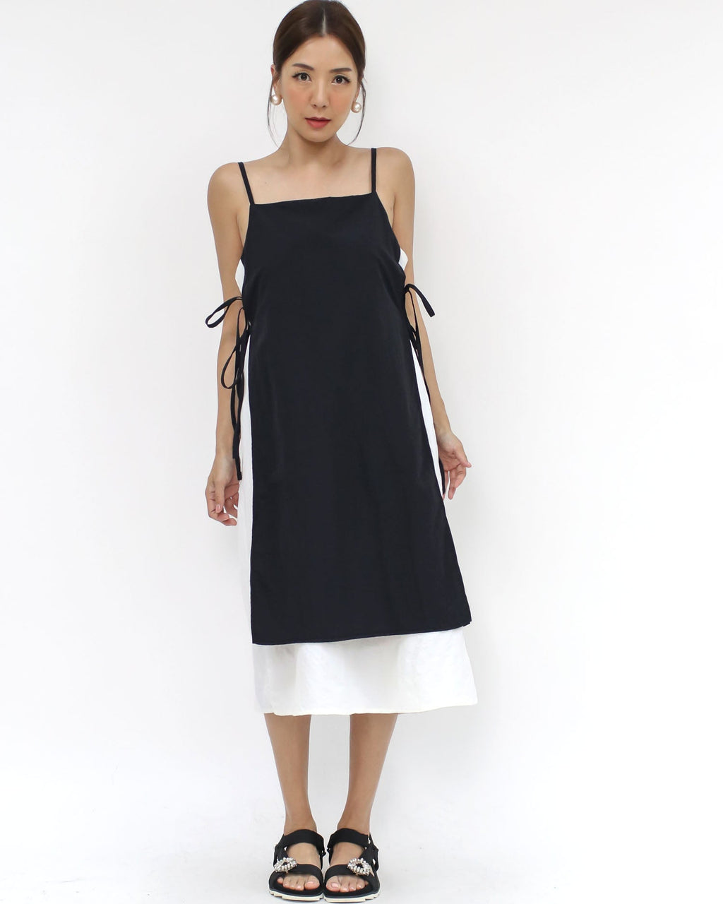 black & ivory texture tie-up sides strappy dress