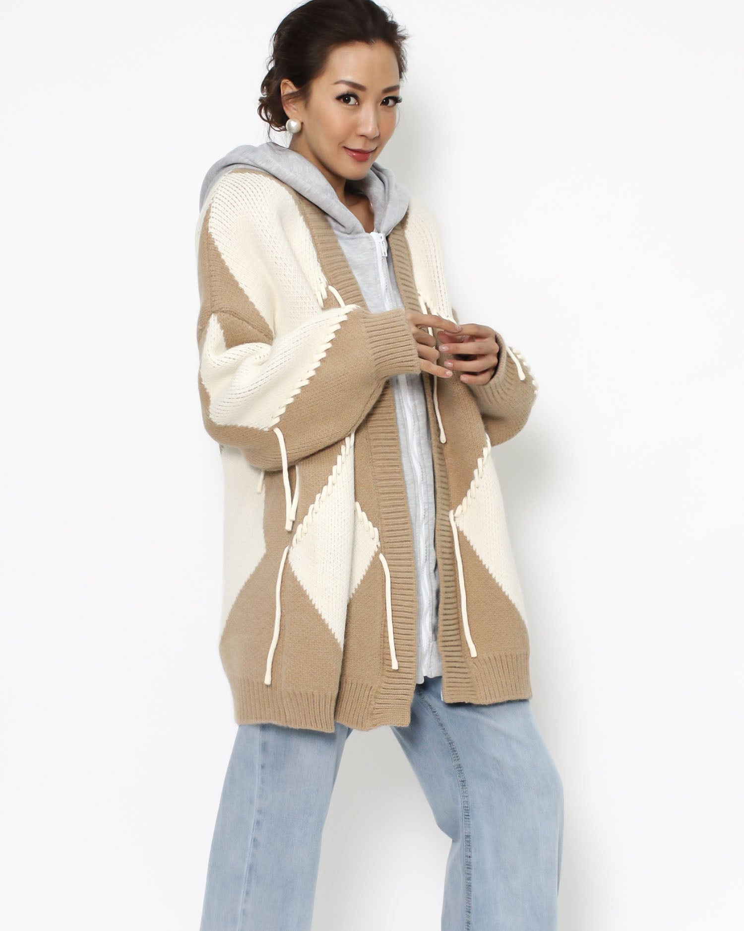beige & ivory knitted cardigan w/ grey hoodie *pre-order*