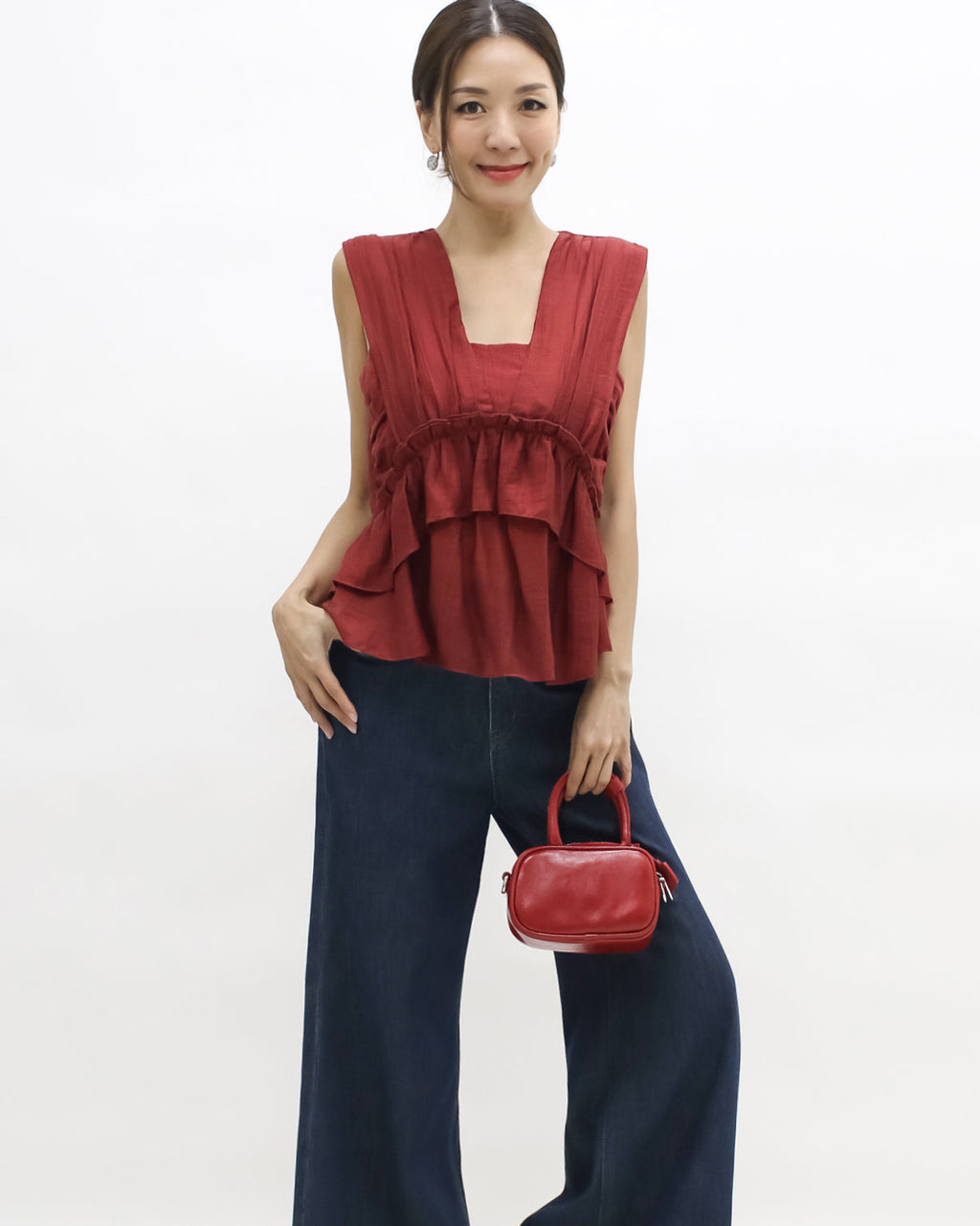 burgundy ruffles hem vest *pre-order*