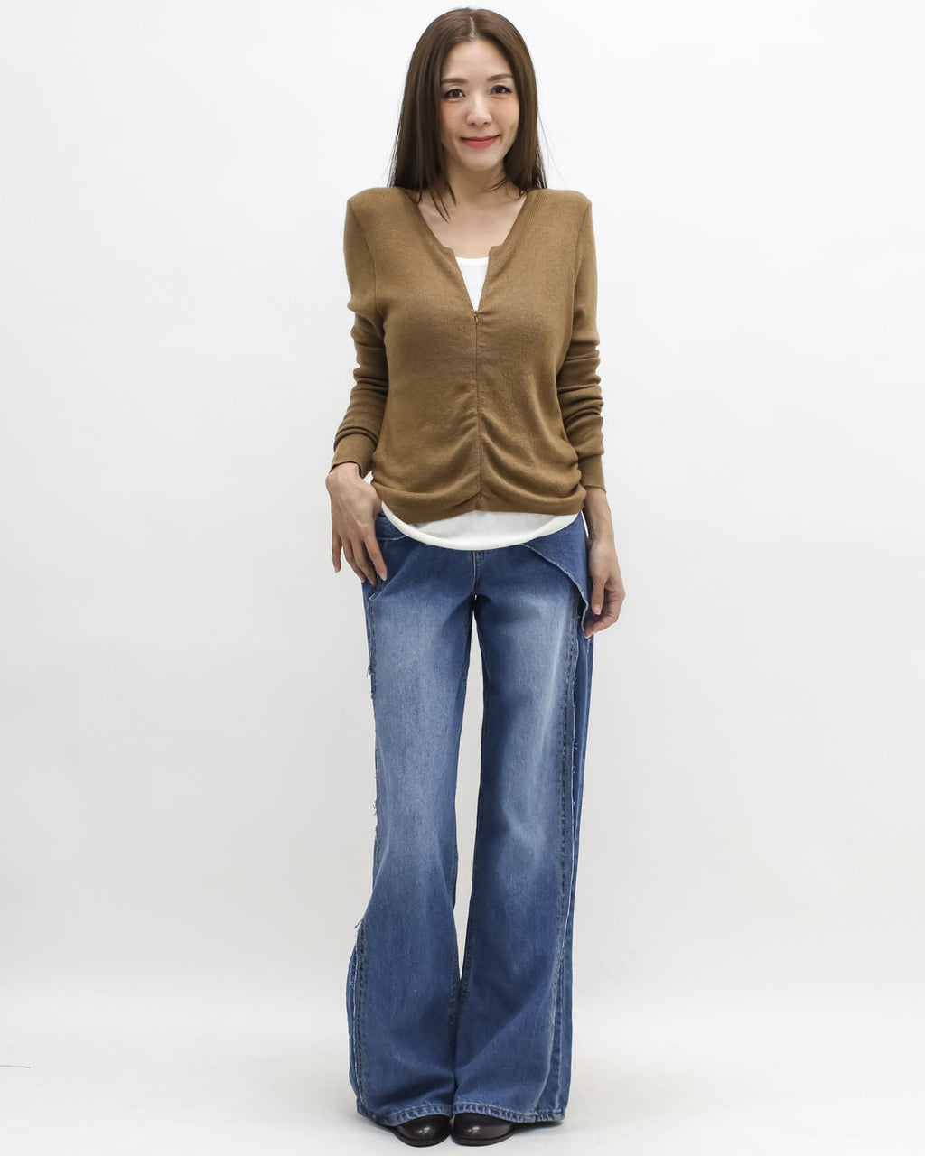 beige w/ ivory layer knitted top