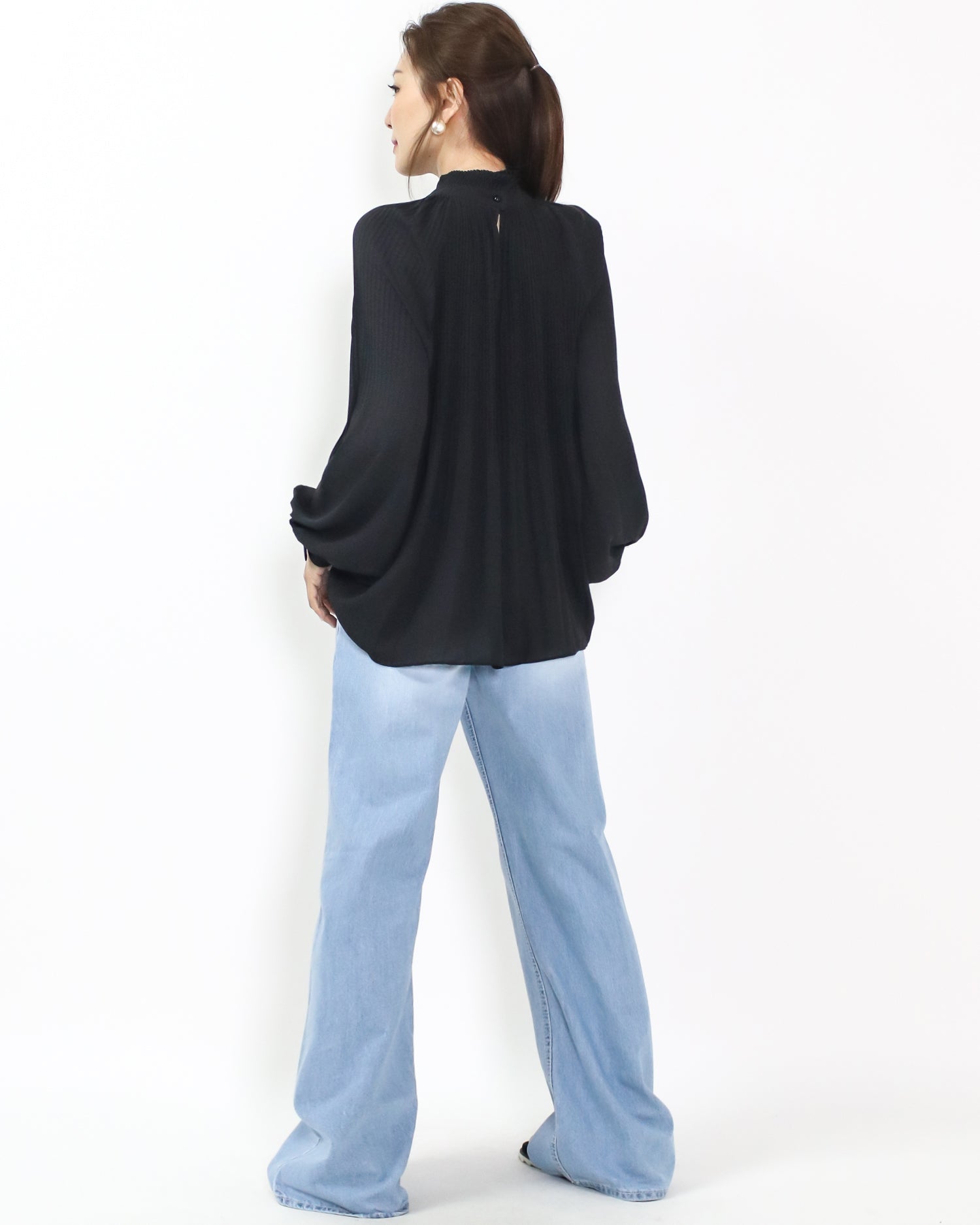 black pleats chiffon top *pre-order*