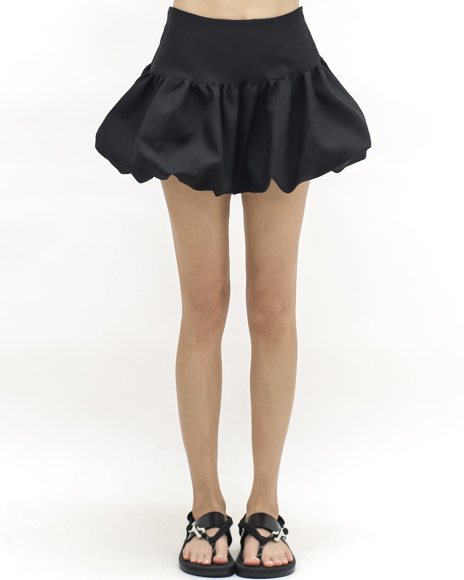 black low rise bubble skort *pre-order*