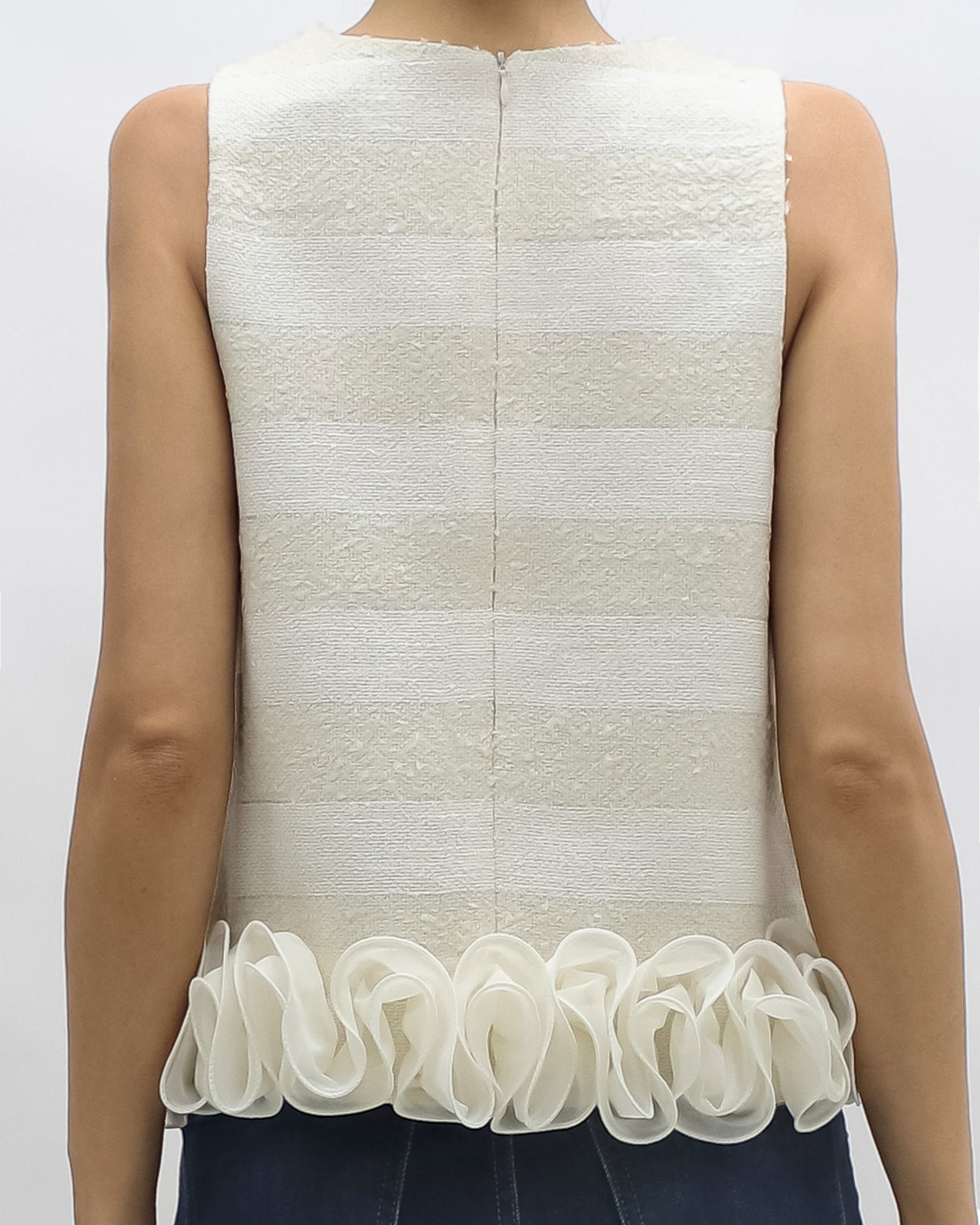 ivory tweed stripes w/ flowers hem vest *pre-order*