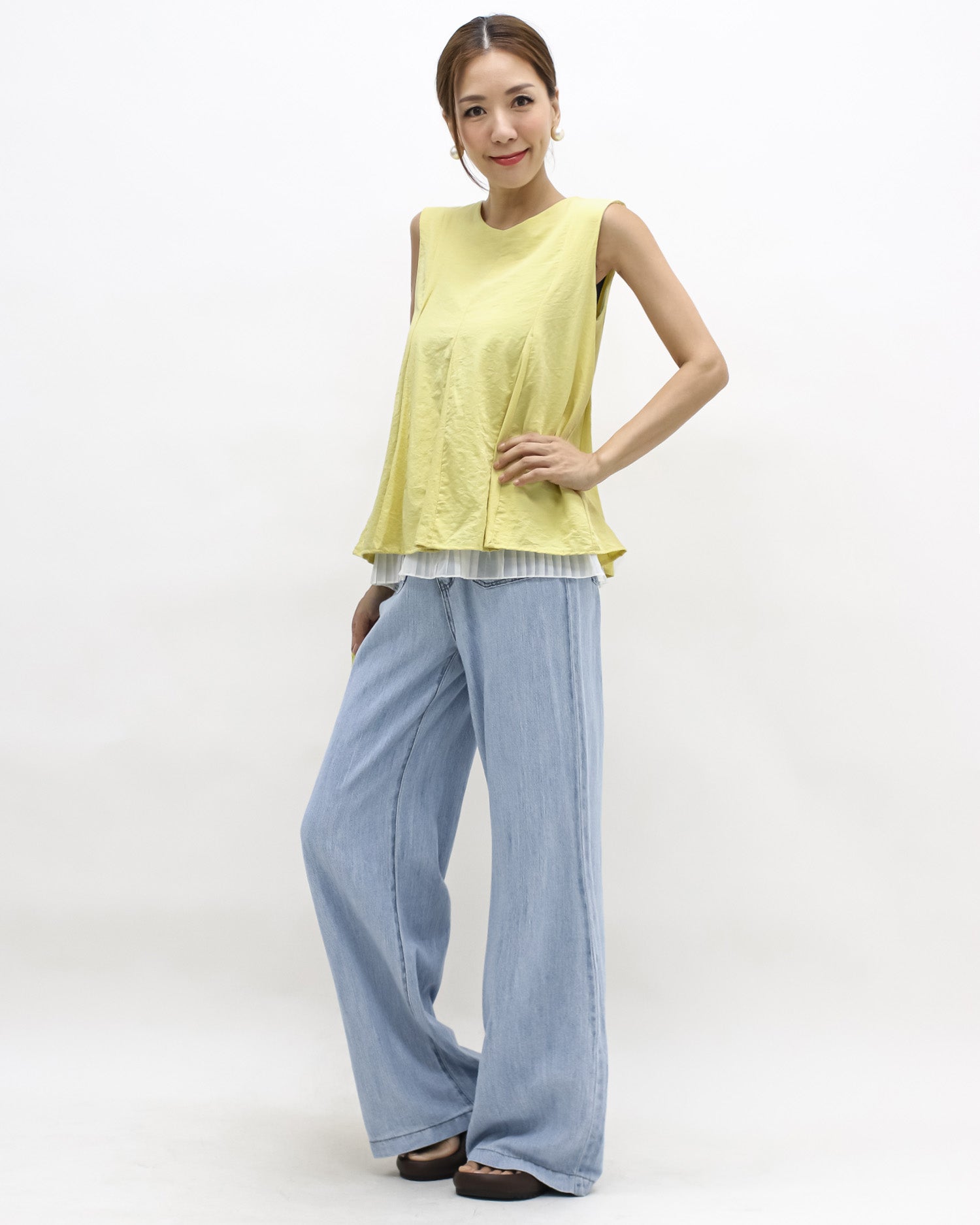 yellow pleats w/ ivory mesh layer hem vest *pre-order*