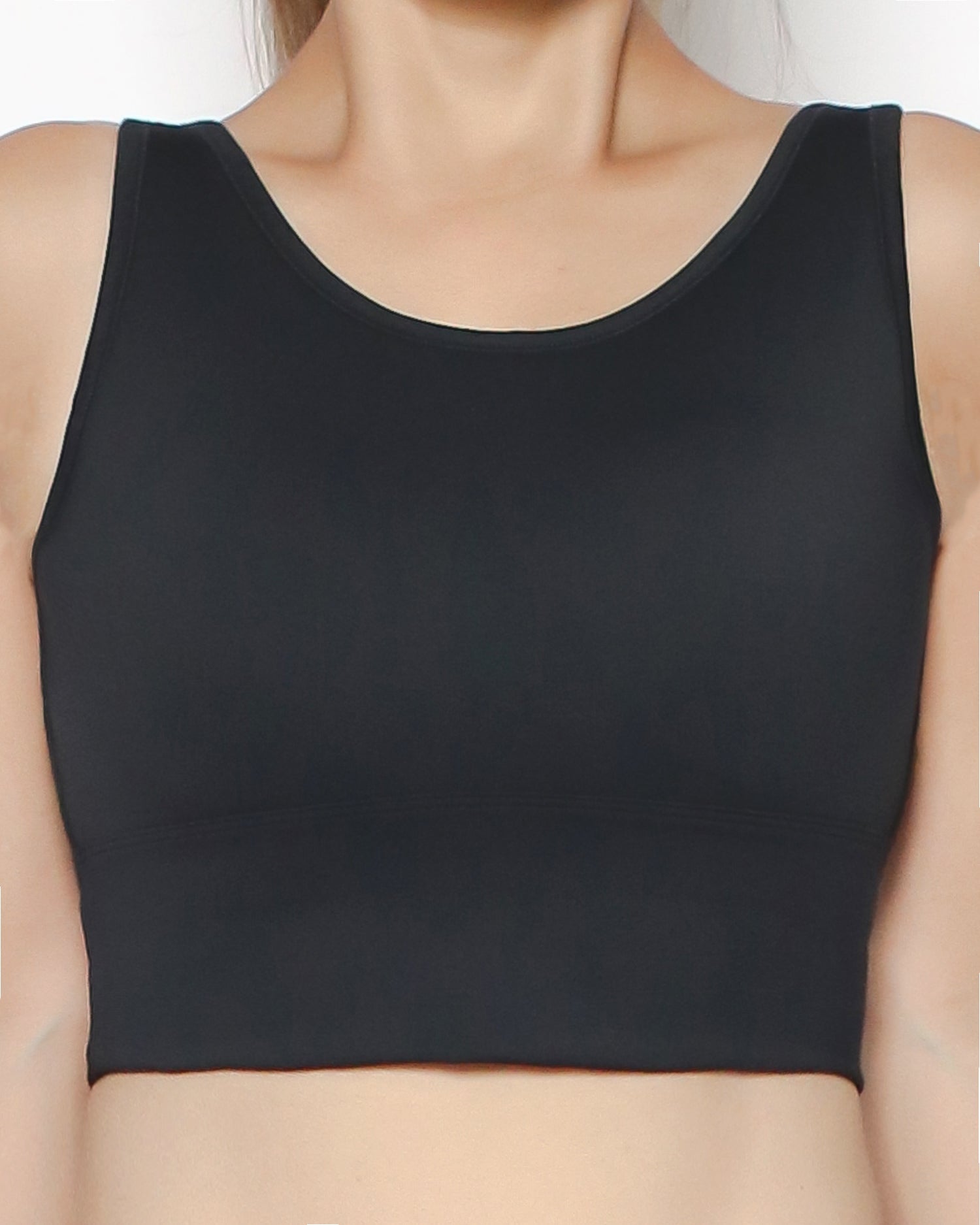 black U back sports bra *pre-order*