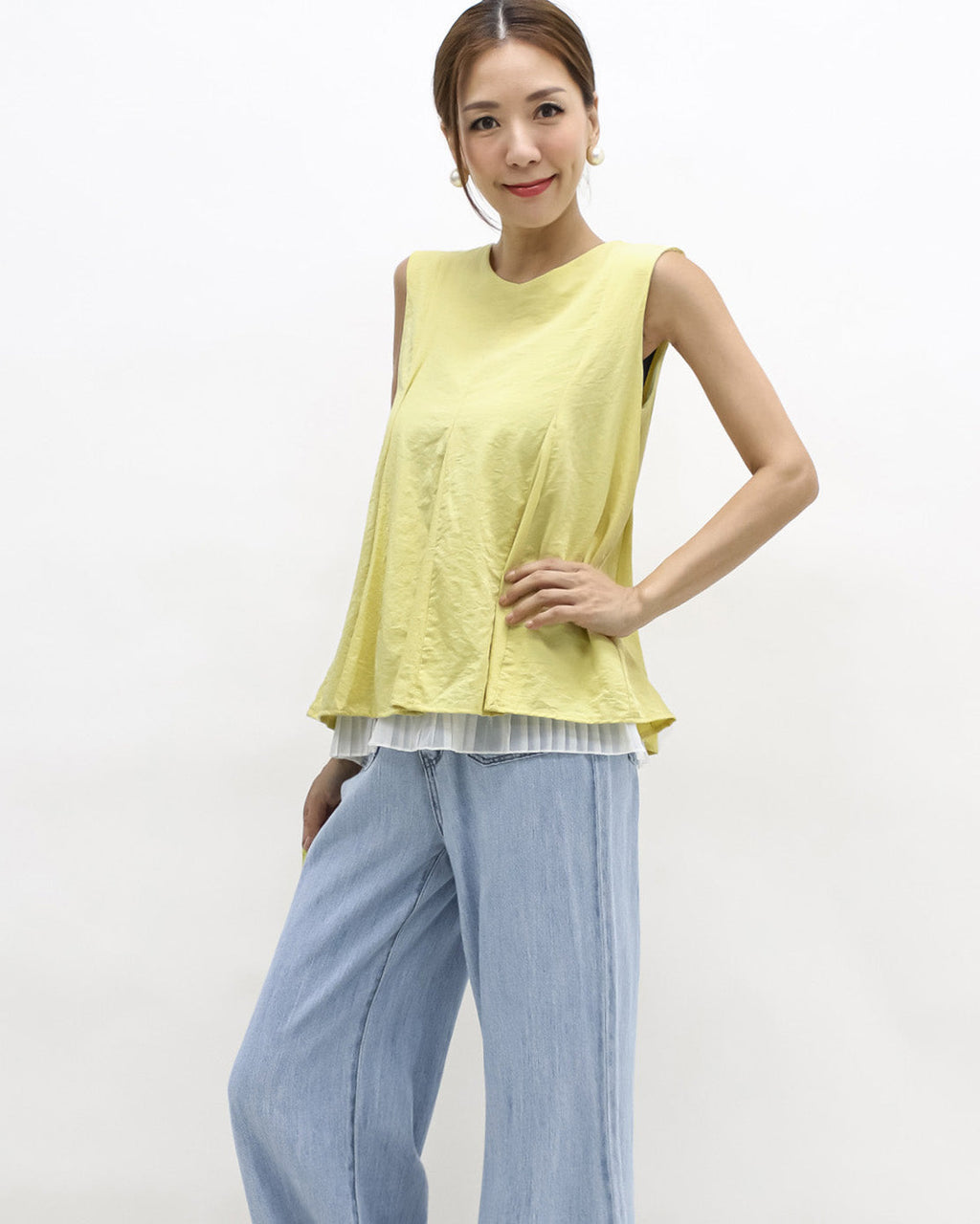 yellow pleats w/ ivory mesh layer hem vest *pre-order*