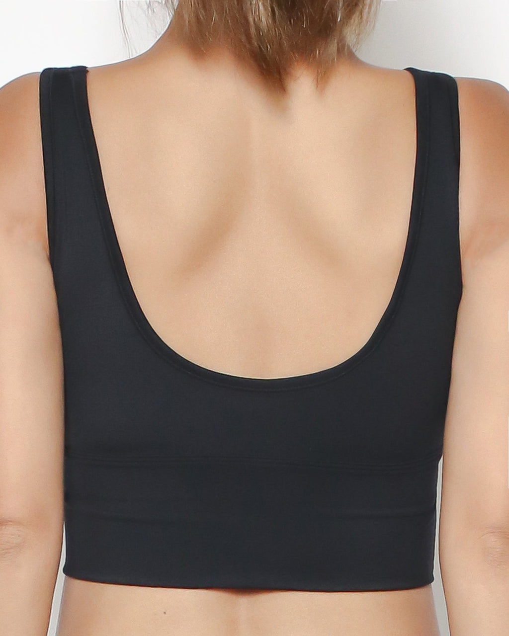 black U back sports bra *pre-order*