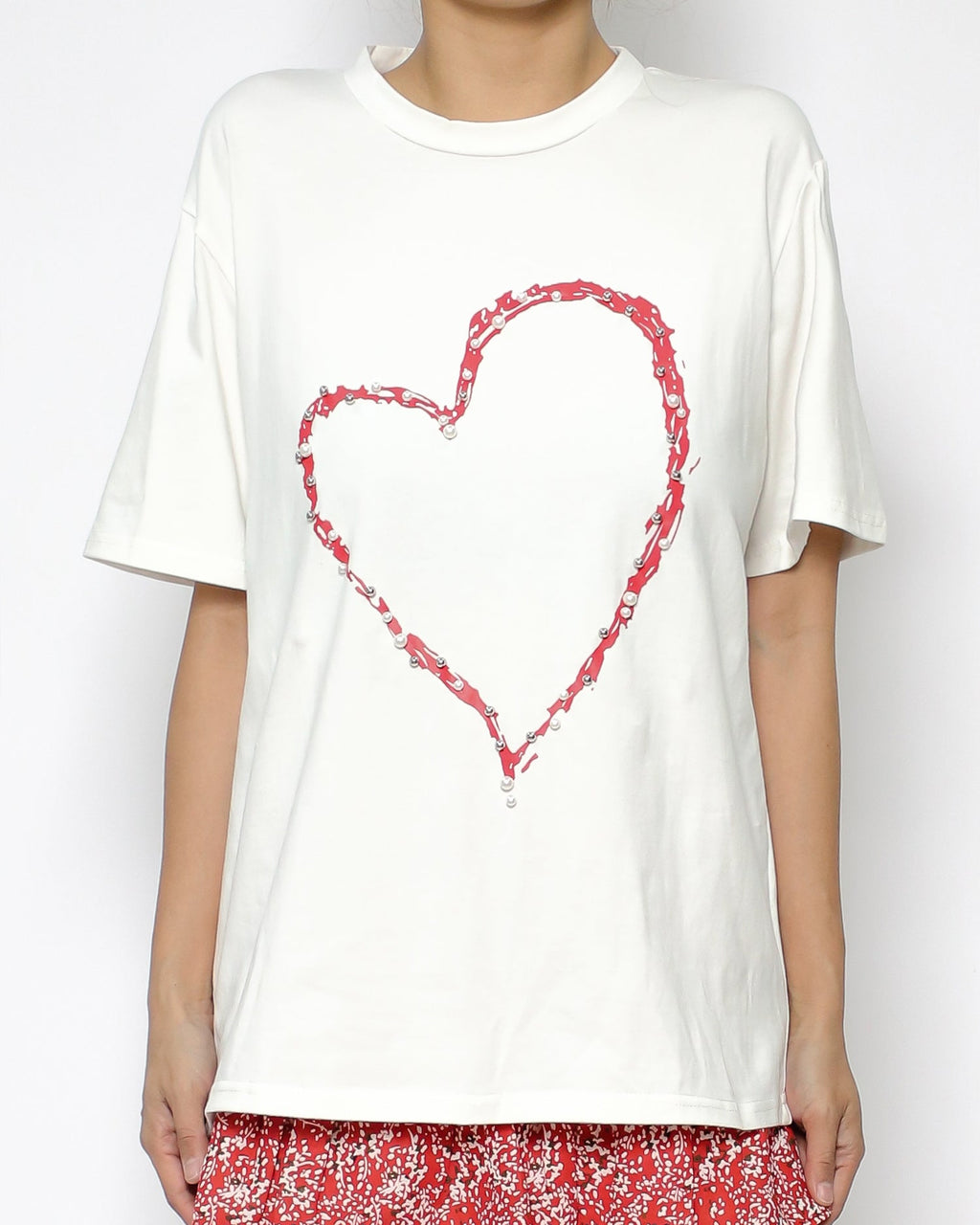 ivory red pearls heart tee *pre-order*