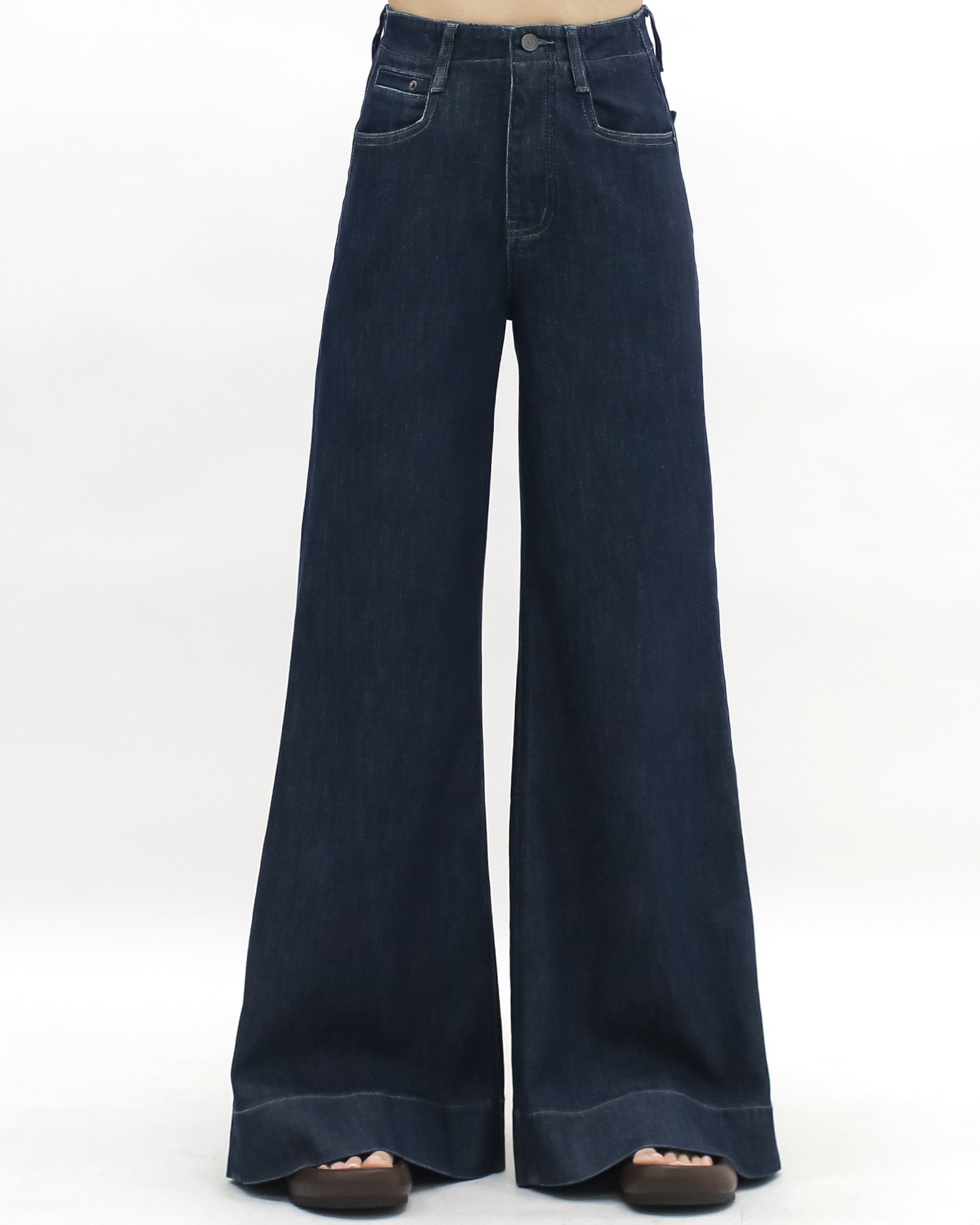 wash indigo denim flare jeans *pre-order*