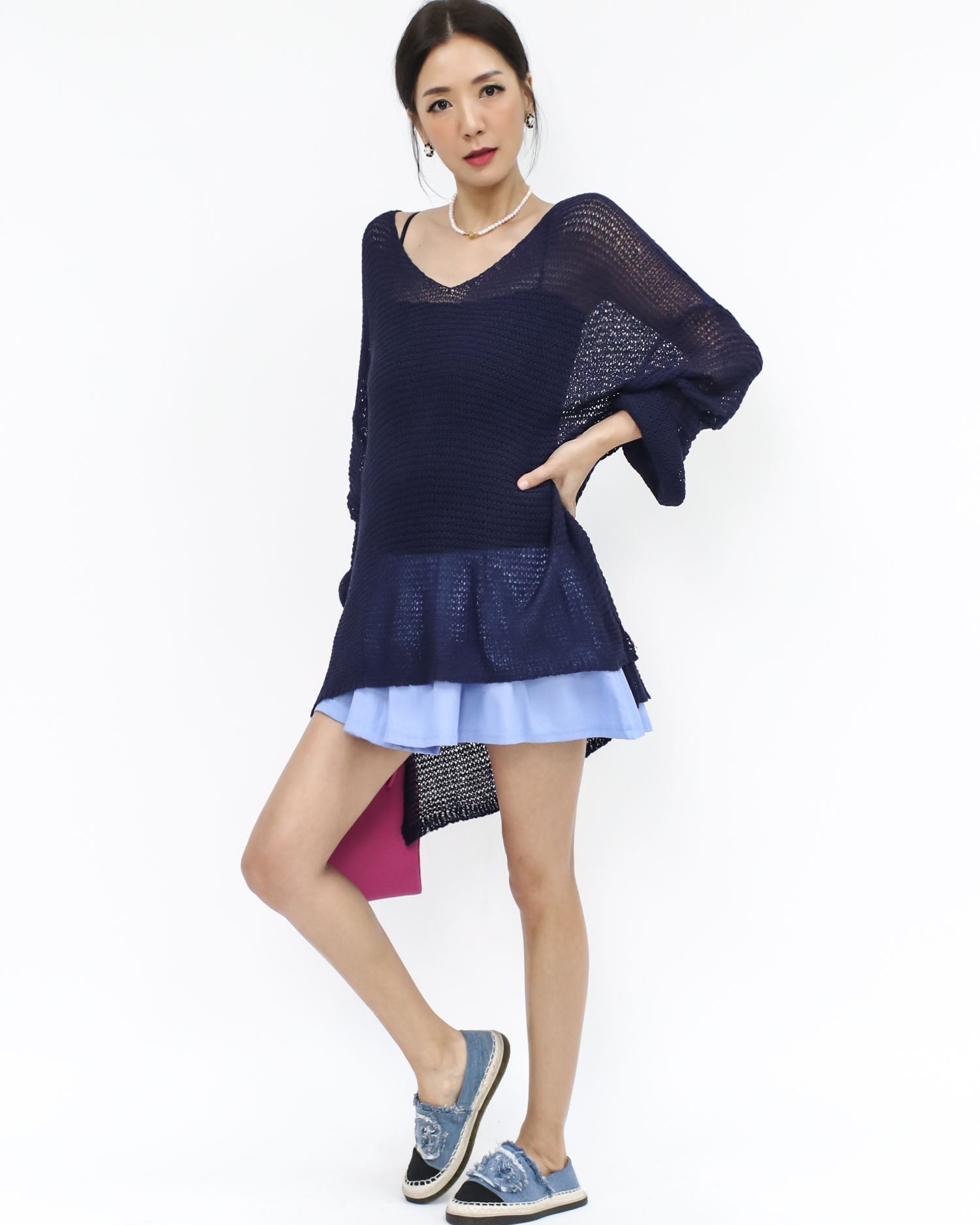 navy V neck boucle knitted top *pre-order*