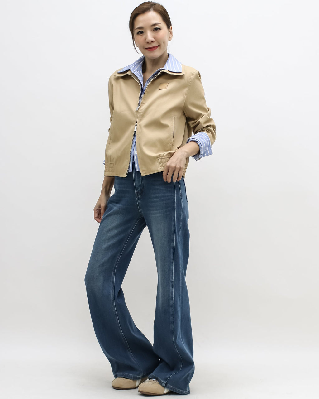 beige w/ blue stripes shirt contrast jacket