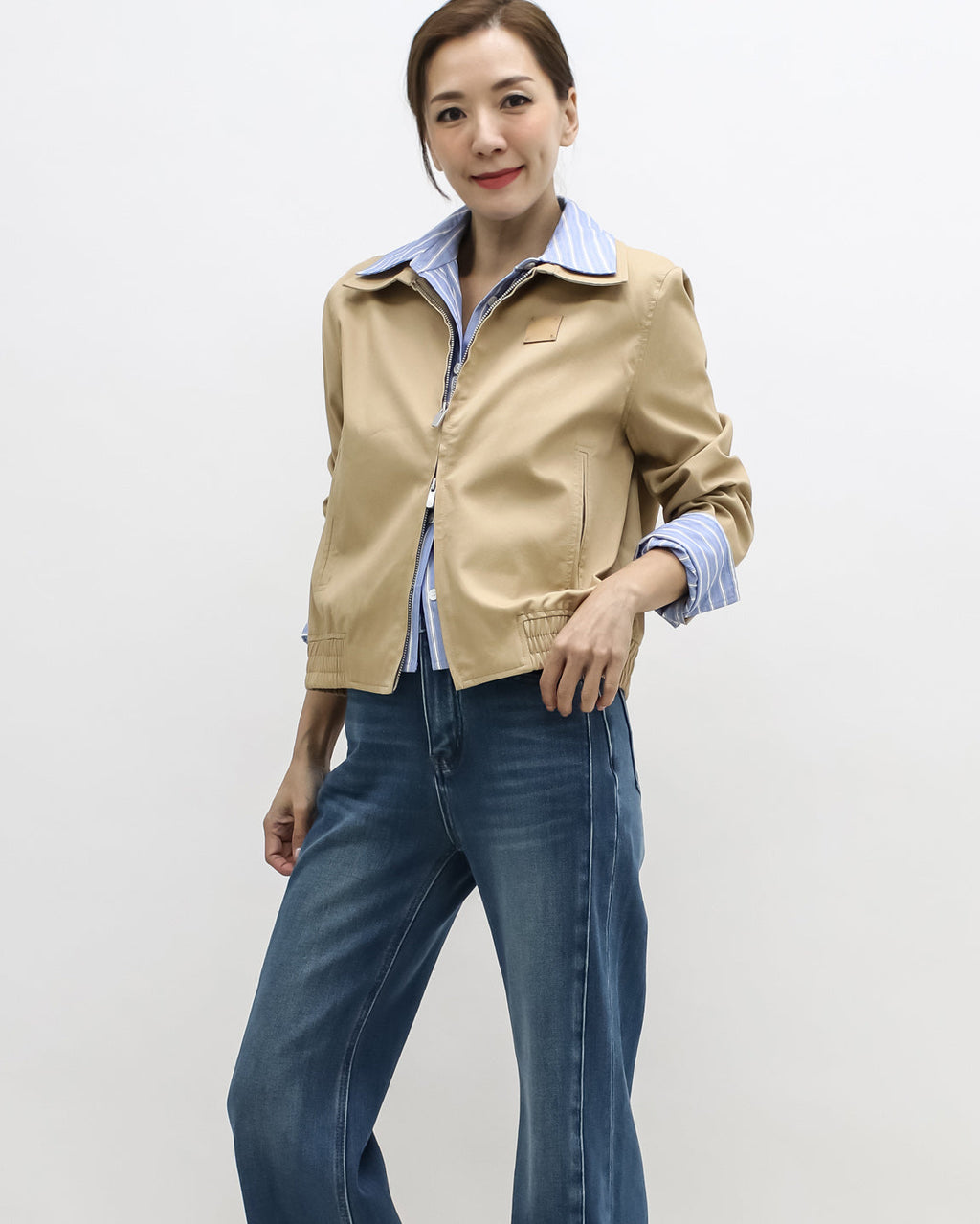 beige w/ blue stripes shirt contrast jacket