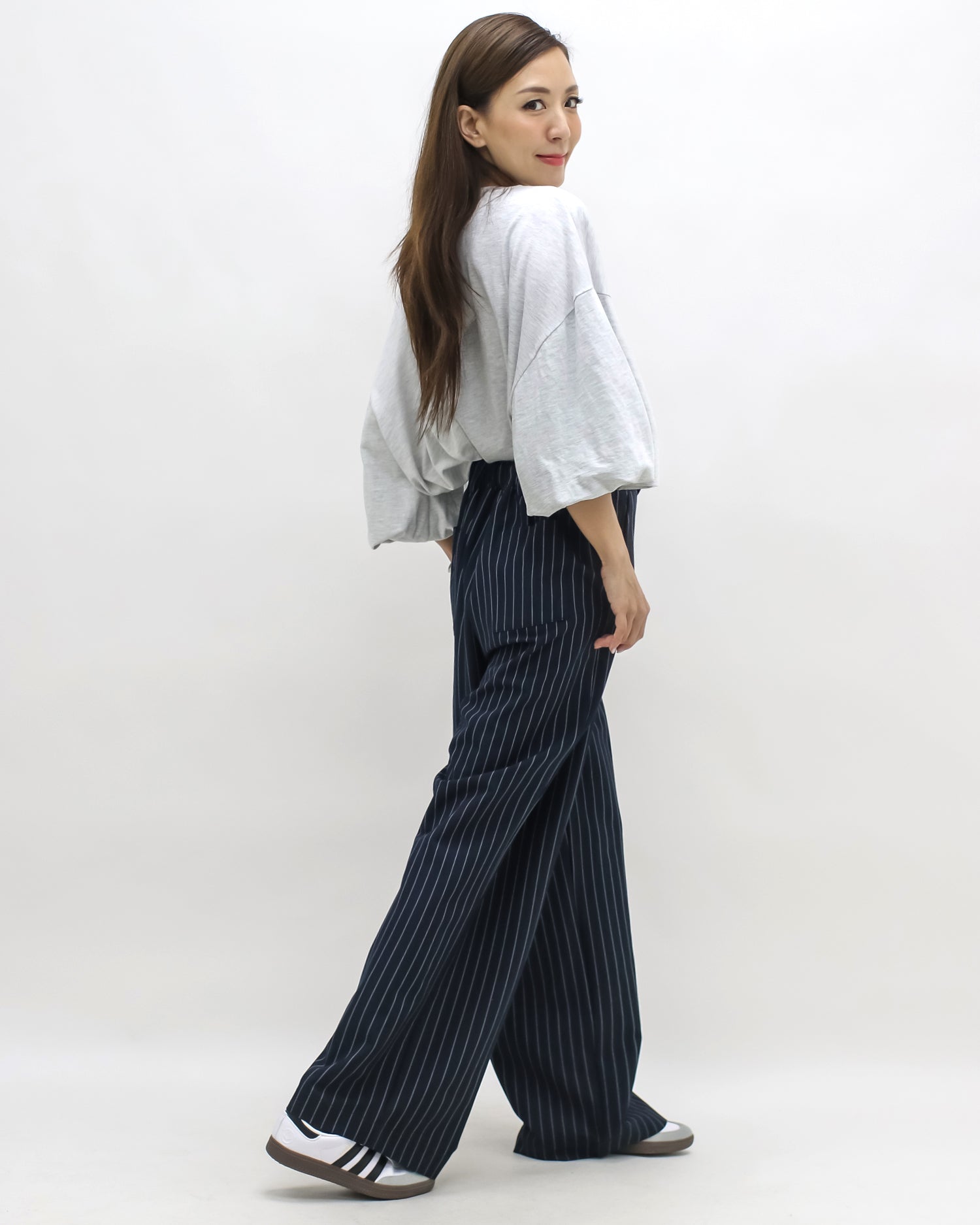 navy & ivory stripes straight leg pants *pre-order*