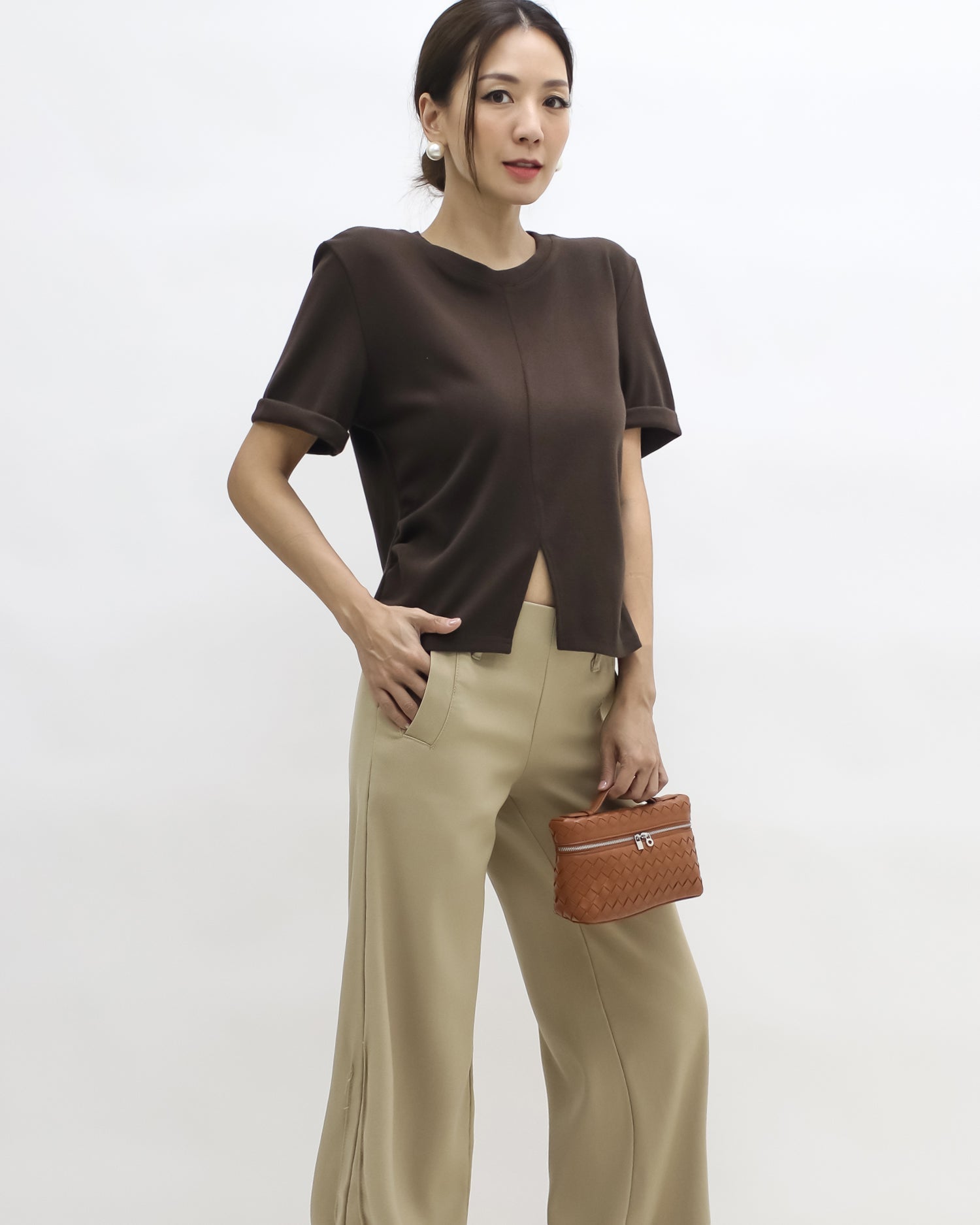 brown split front roll sleeves brushed fabric tee